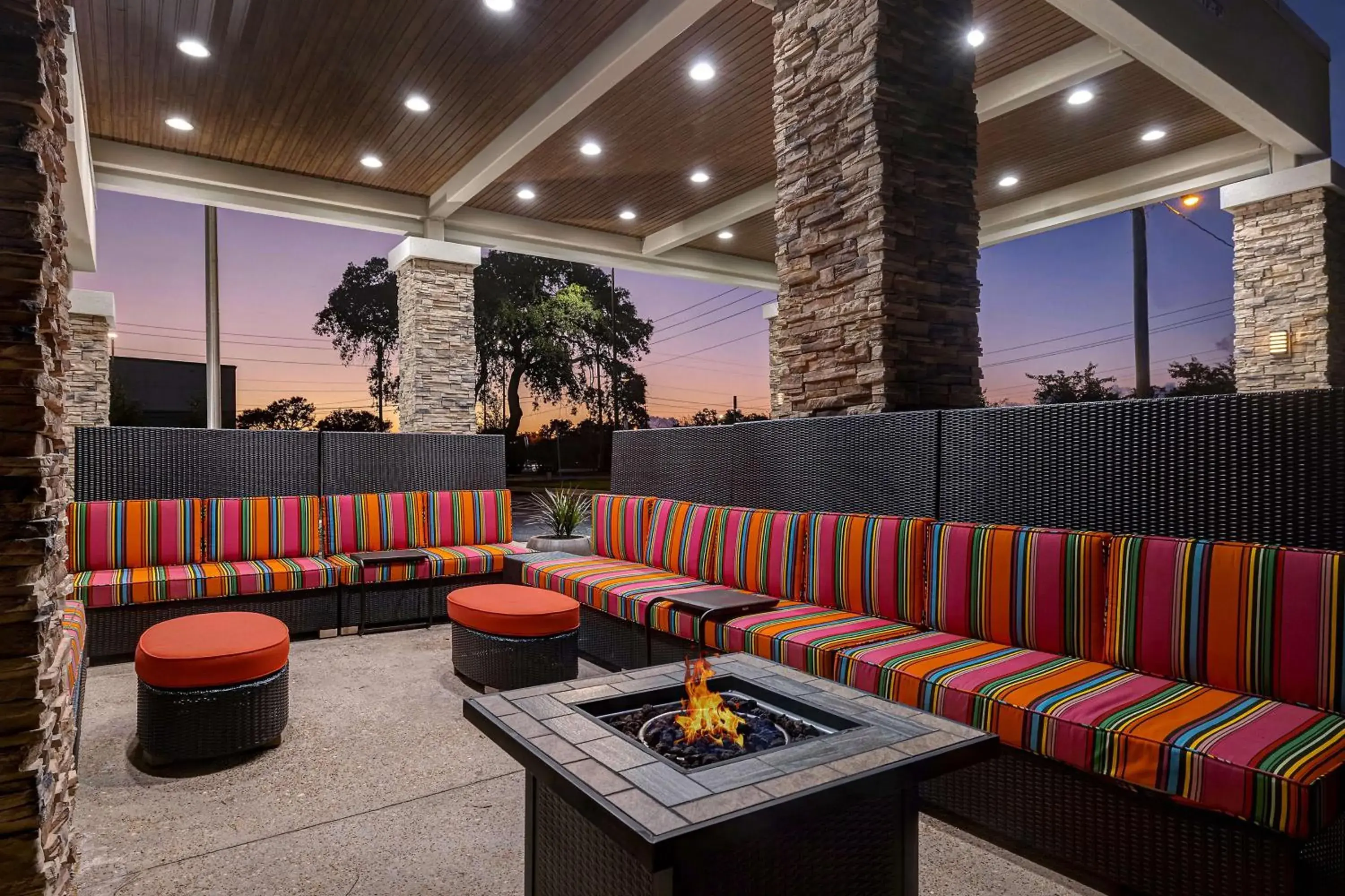 Home2 Suites by Hilton Gulf Breeze Pensacola Area, FL Home2 Suites by Hilton Gulf Breeze Pensacola Area, FL