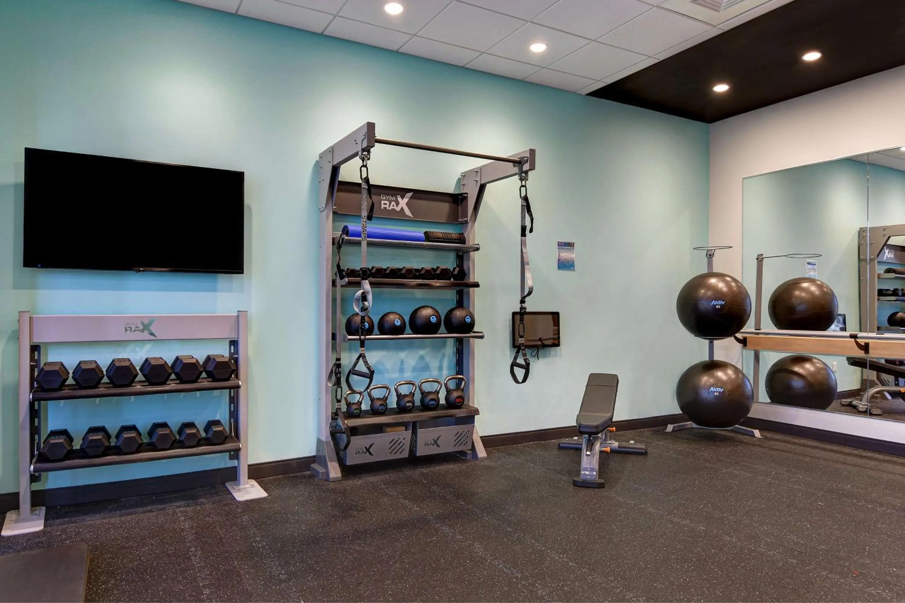 Fitness centre/facilities in Tru By Hilton Rocky Mount, Nc