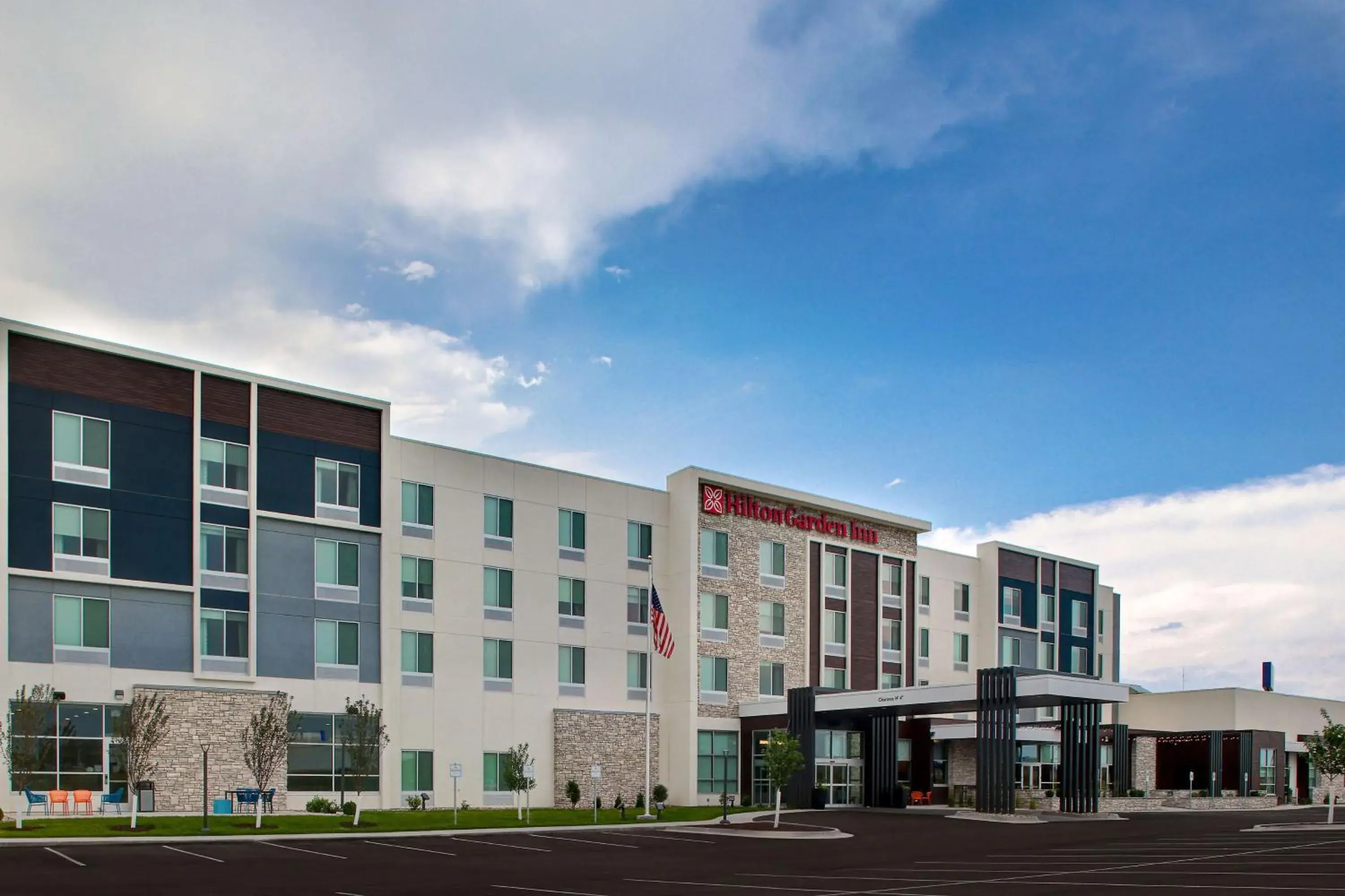 Property building in Hilton Garden Inn Cedar Rapids Property building in Hilton Garden Inn Cedar Rapids