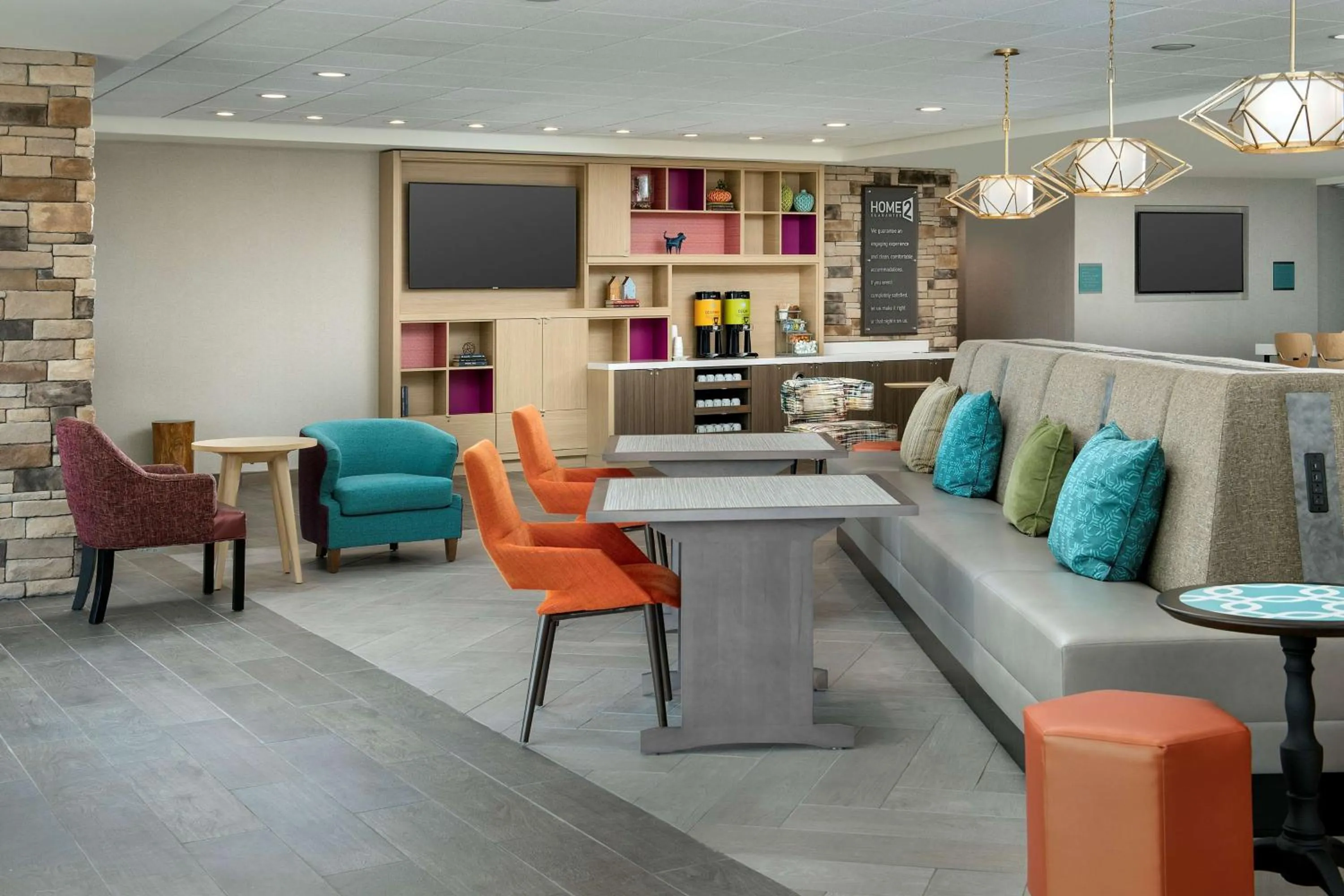 Lobby or reception in Home2 Suites By Hilton Columbus Polaris