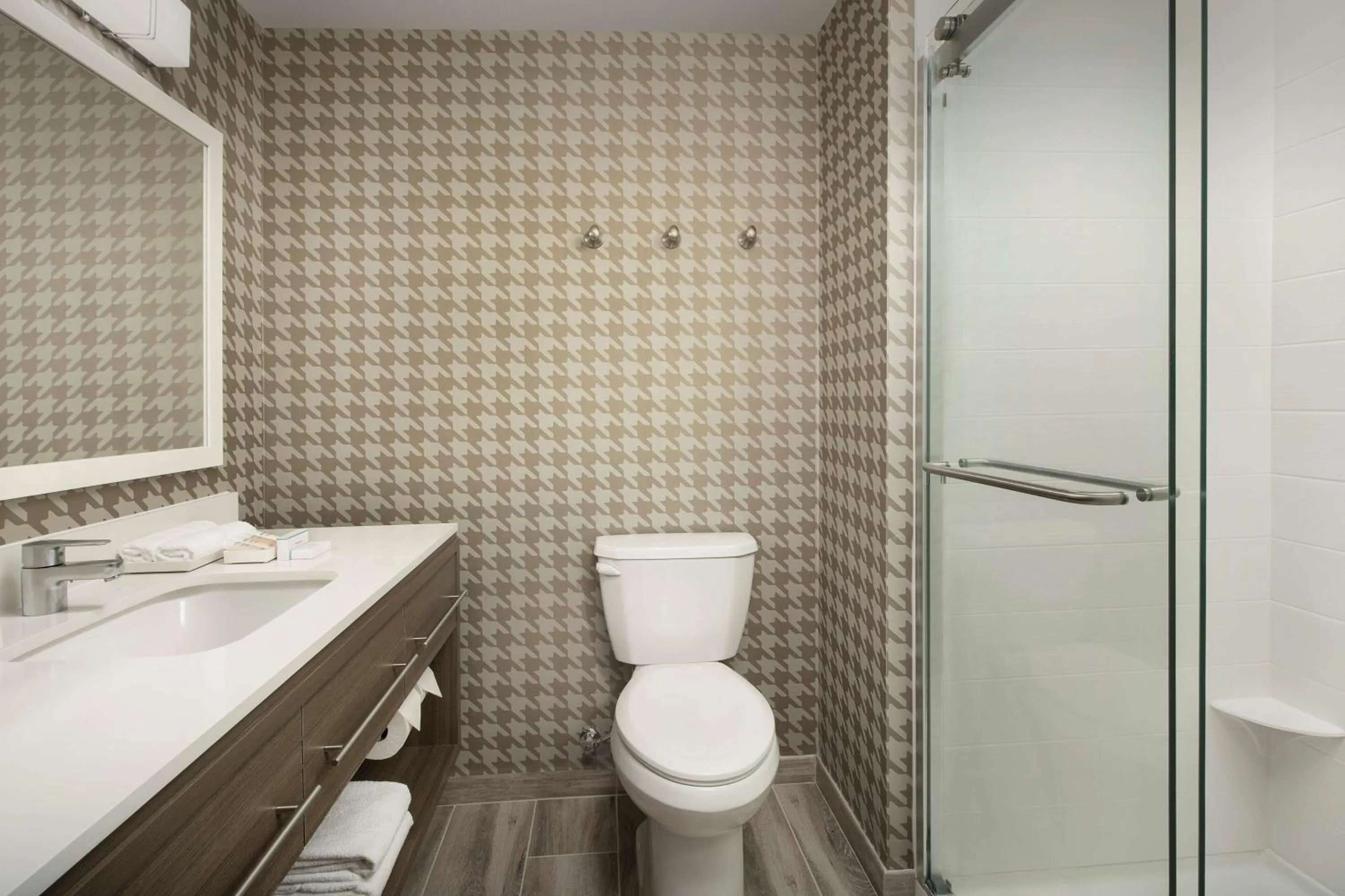 Bathroom in Home2 Suites By Hilton Tampa Westshore Airport, Fl