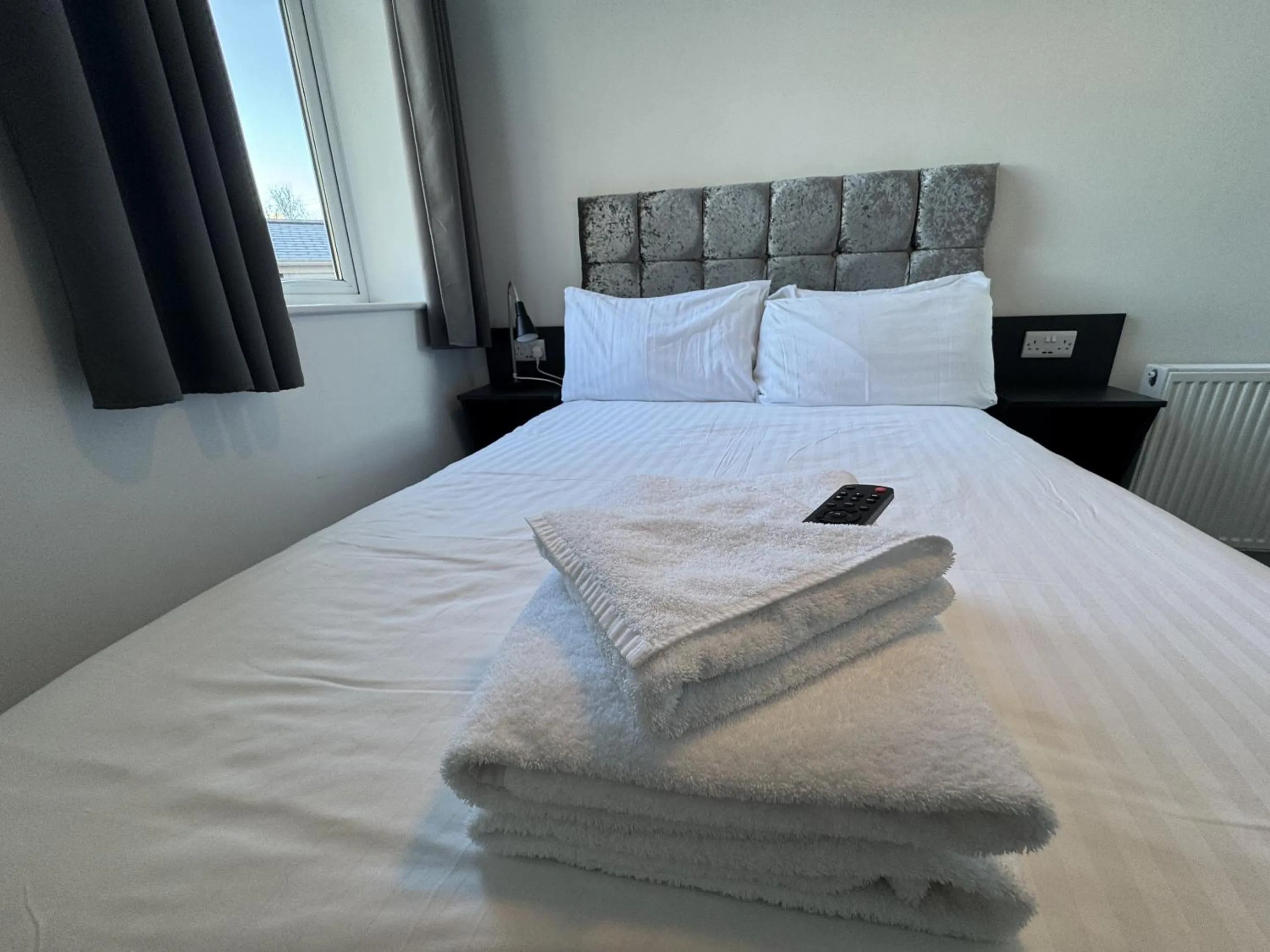 Bedroom in Kings Cross by Pureserviced