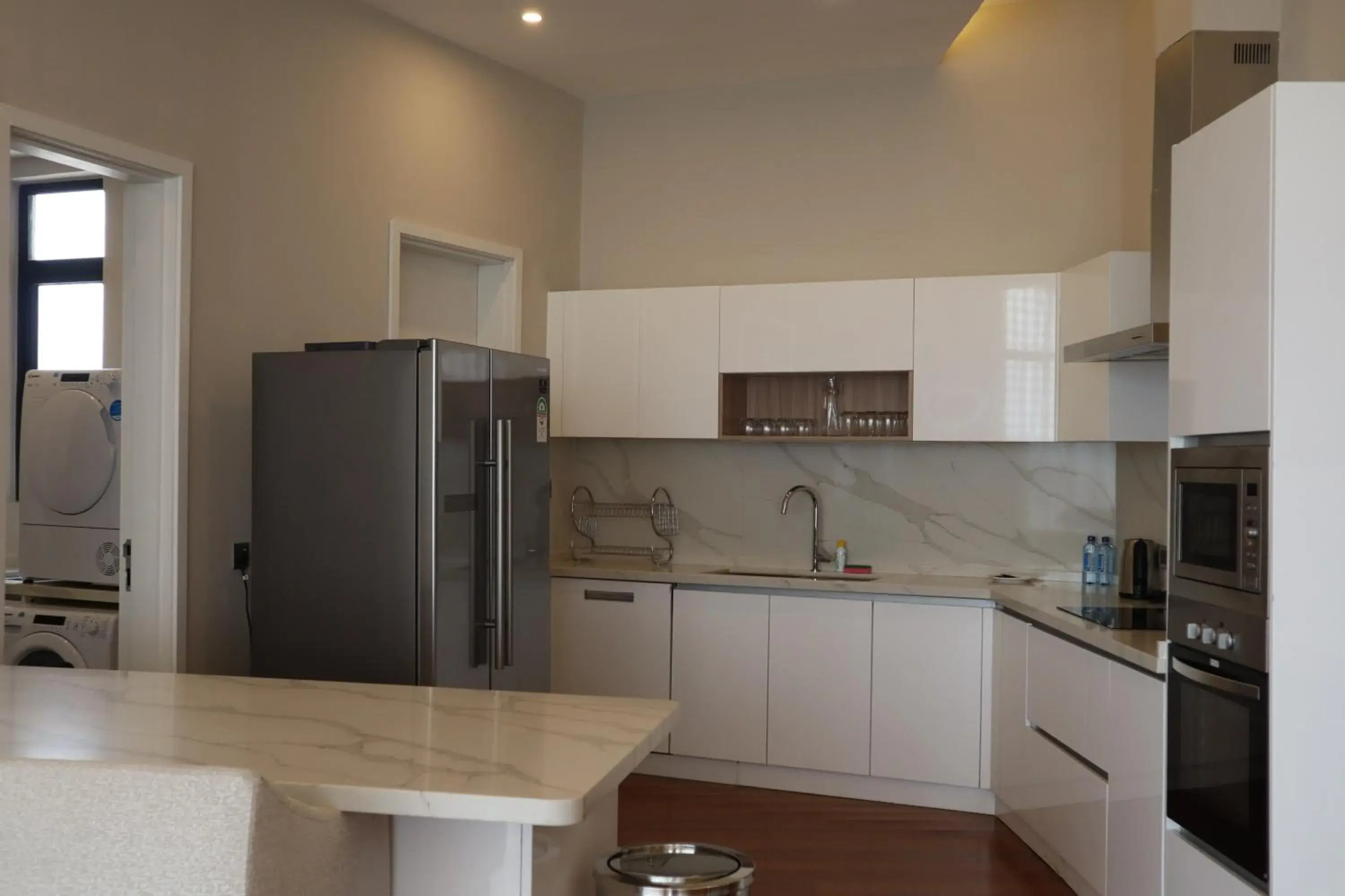 One-Bedroom Apartment in The Curve by the Park Apartments One-Bedroom Apartment in The Curve by the Park Apartments