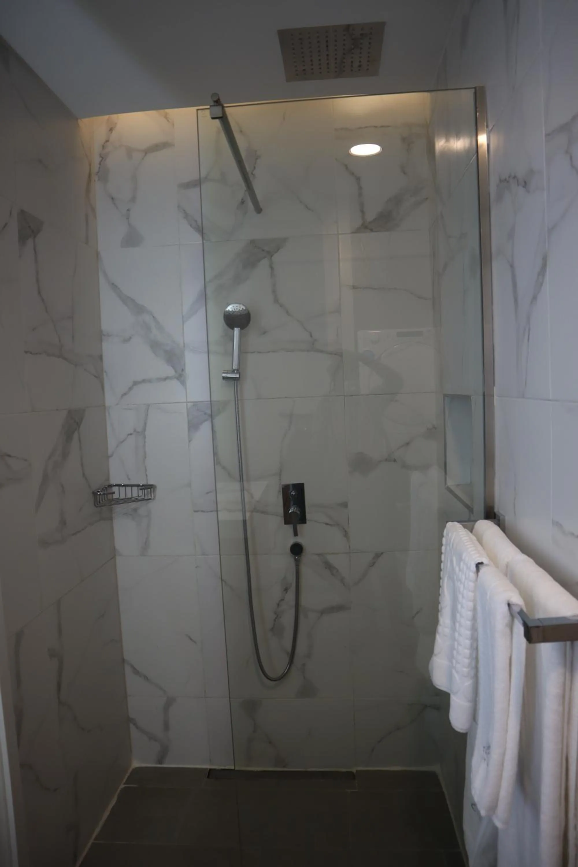 The Curve by the Park Apartments