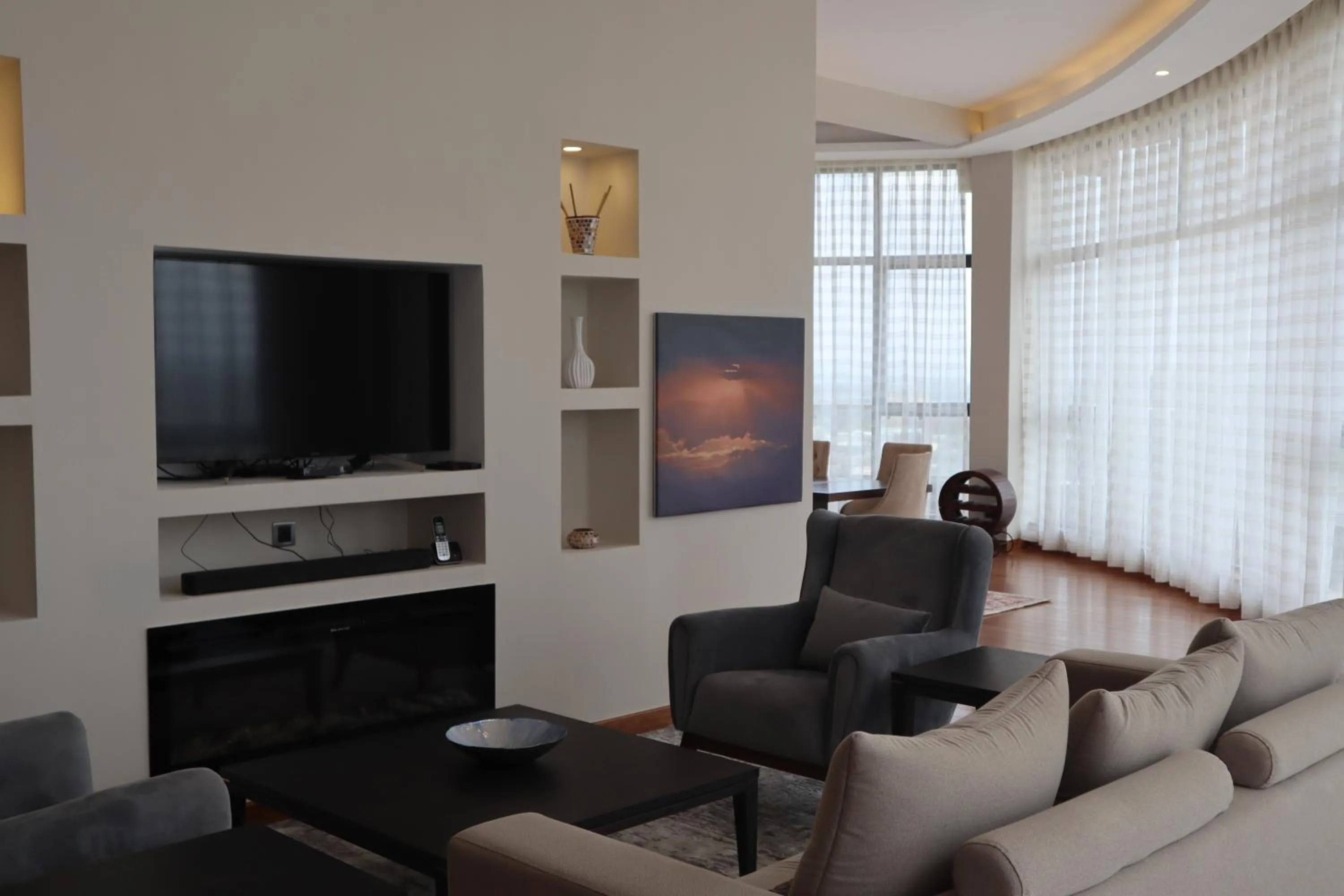 The Curve by the Park Apartments