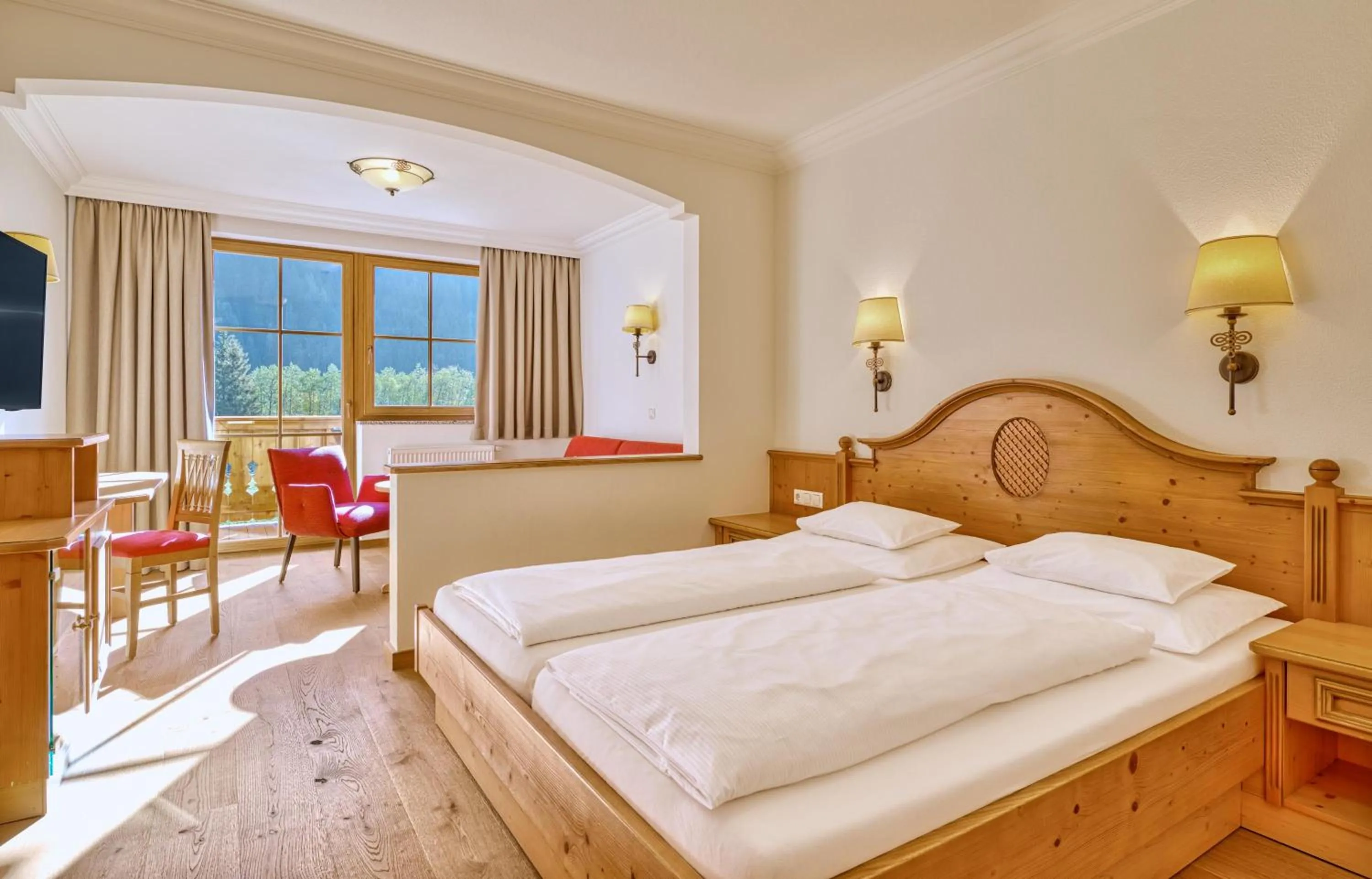 Photo of the whole room, Bed in Hotel Kristall