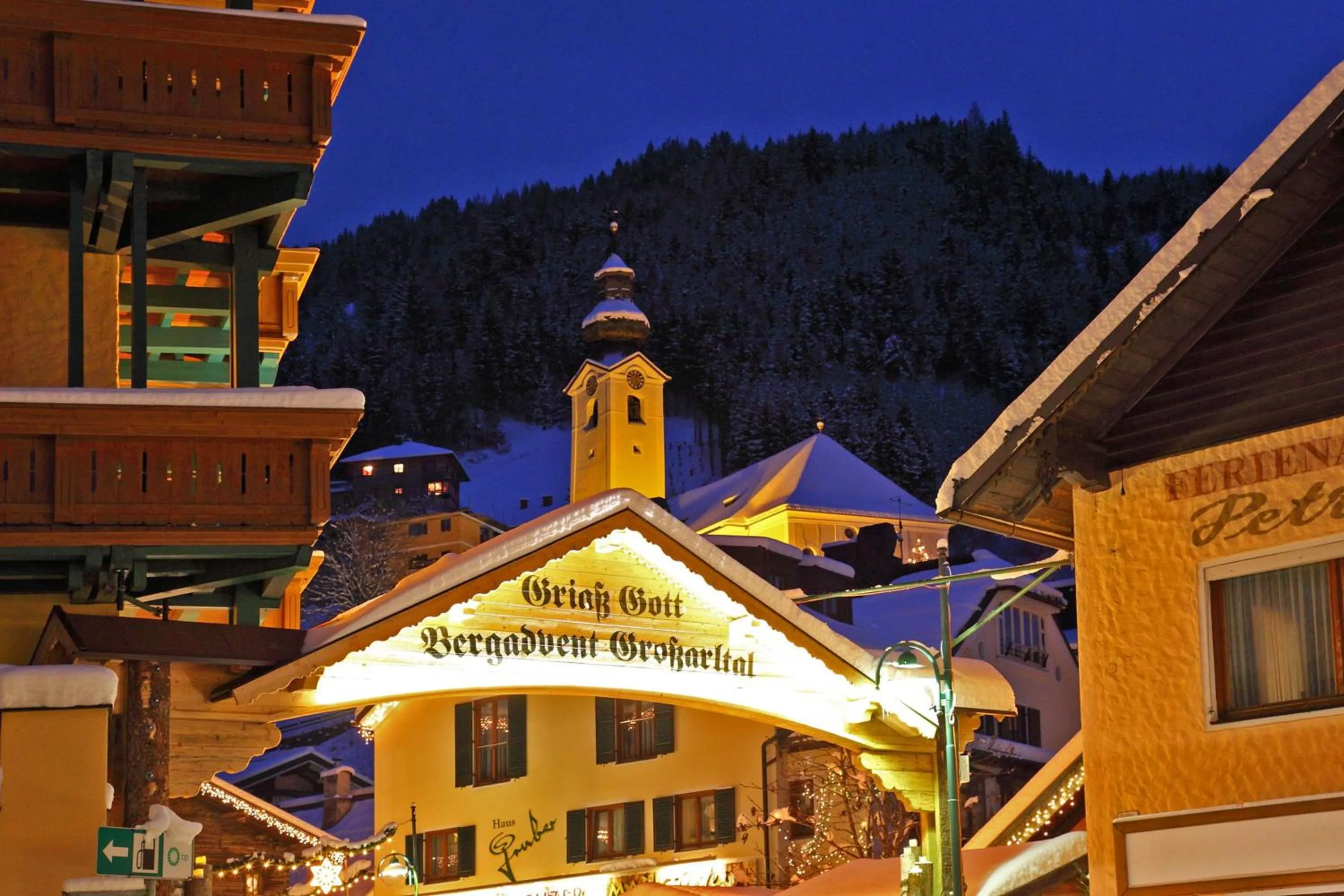 Entertainment in Hotel Kristall