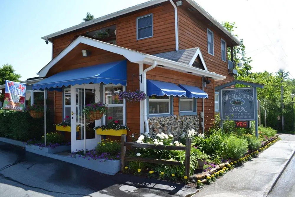 Garden in Homestead Inn - Blowing Rock