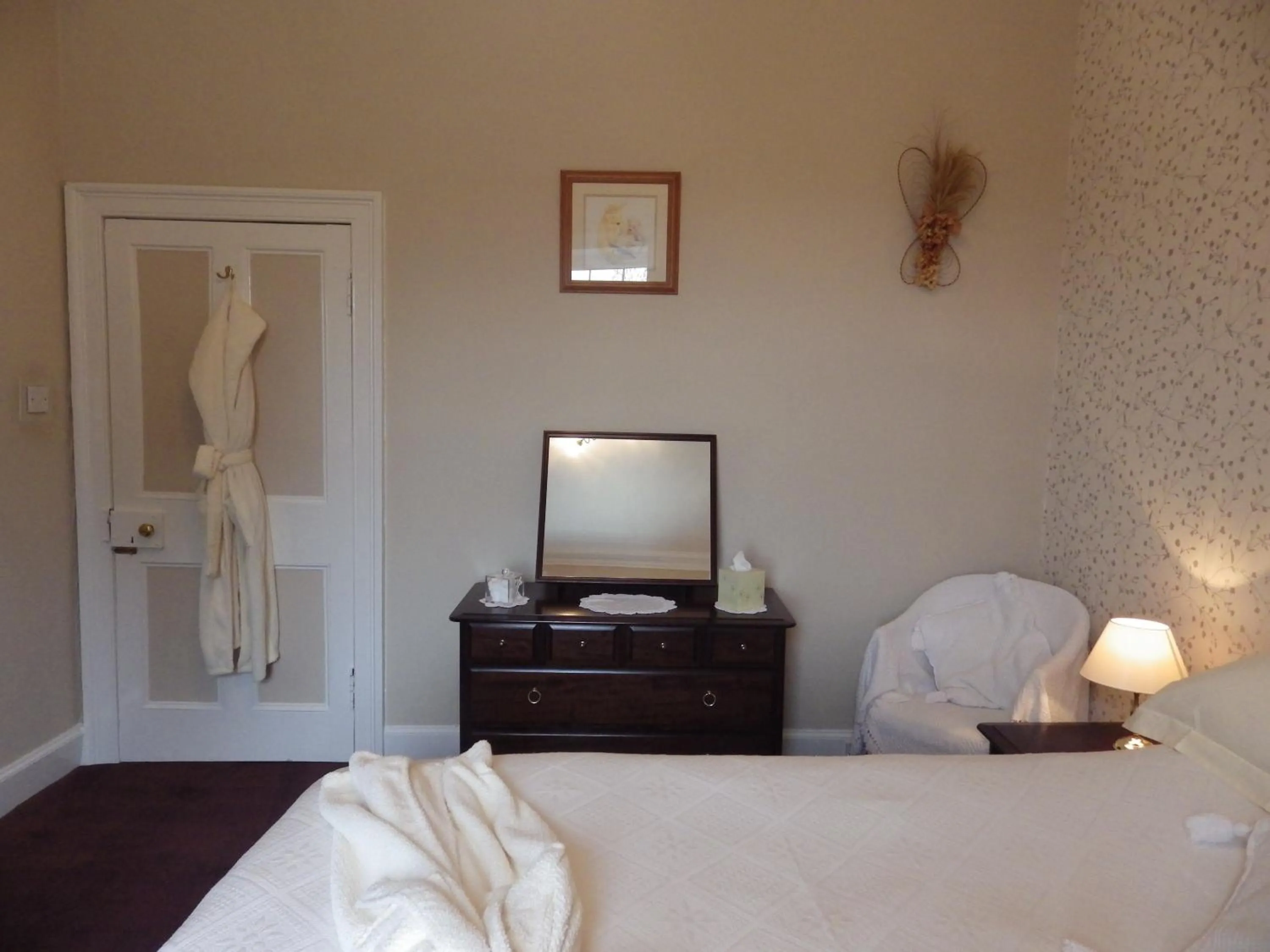 Bedroom, Bed in Sorbietrees B&B