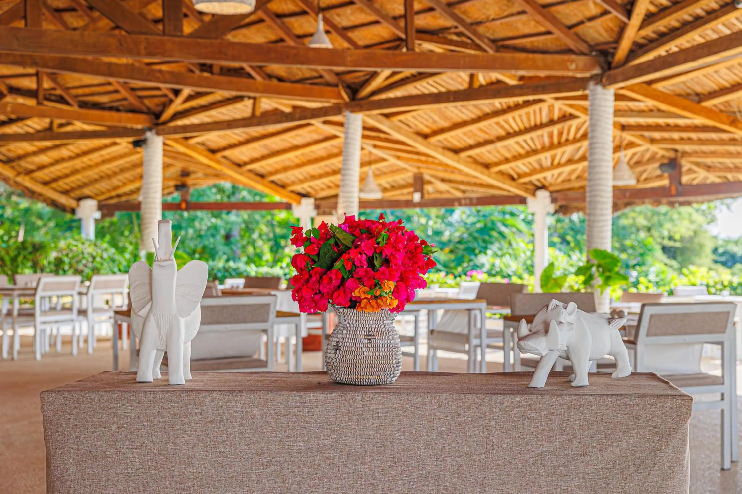 Restaurant/places to eat in Keur Saloum Resort