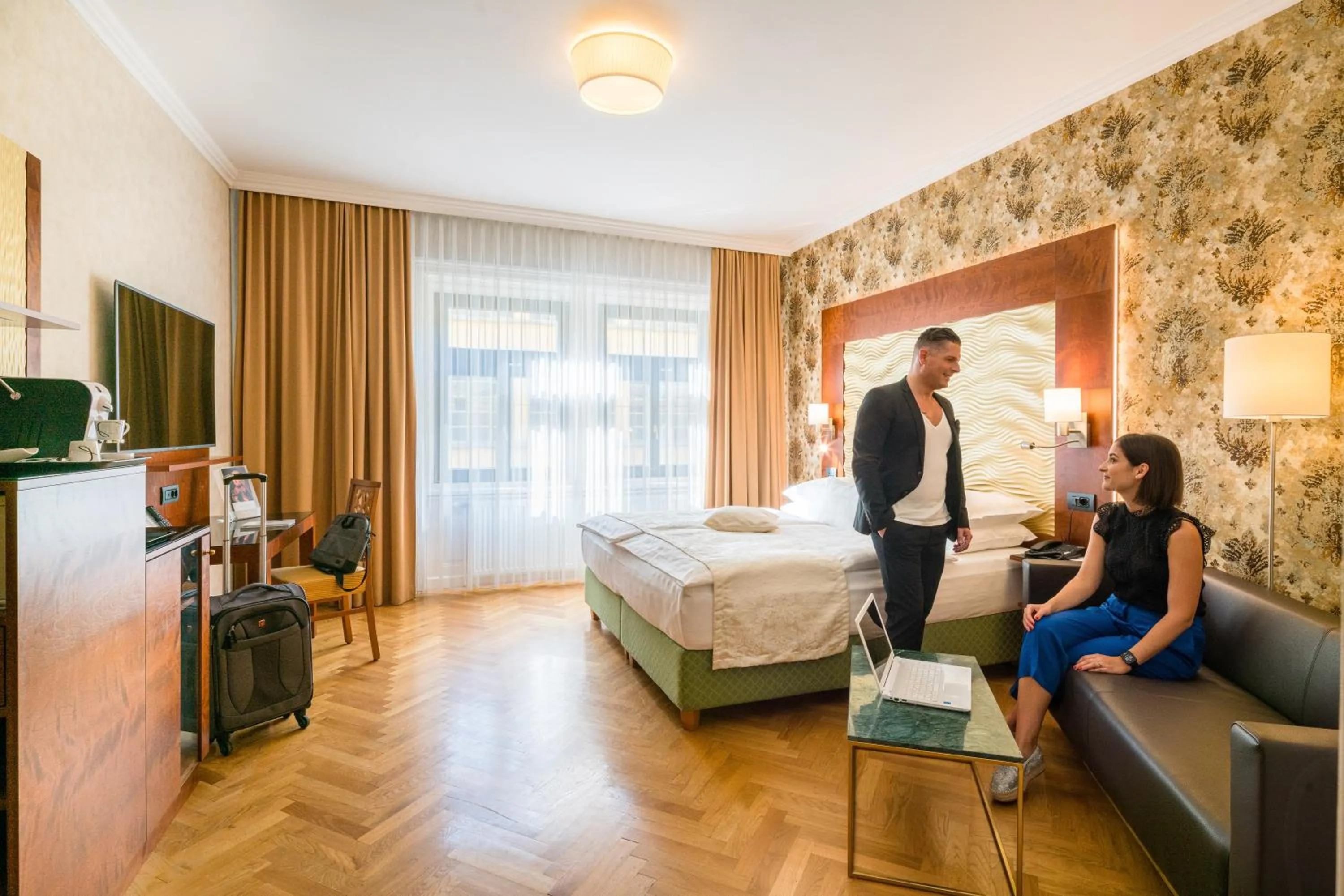 Photo of the whole room, Bed in Hotel Josefshof am Rathaus