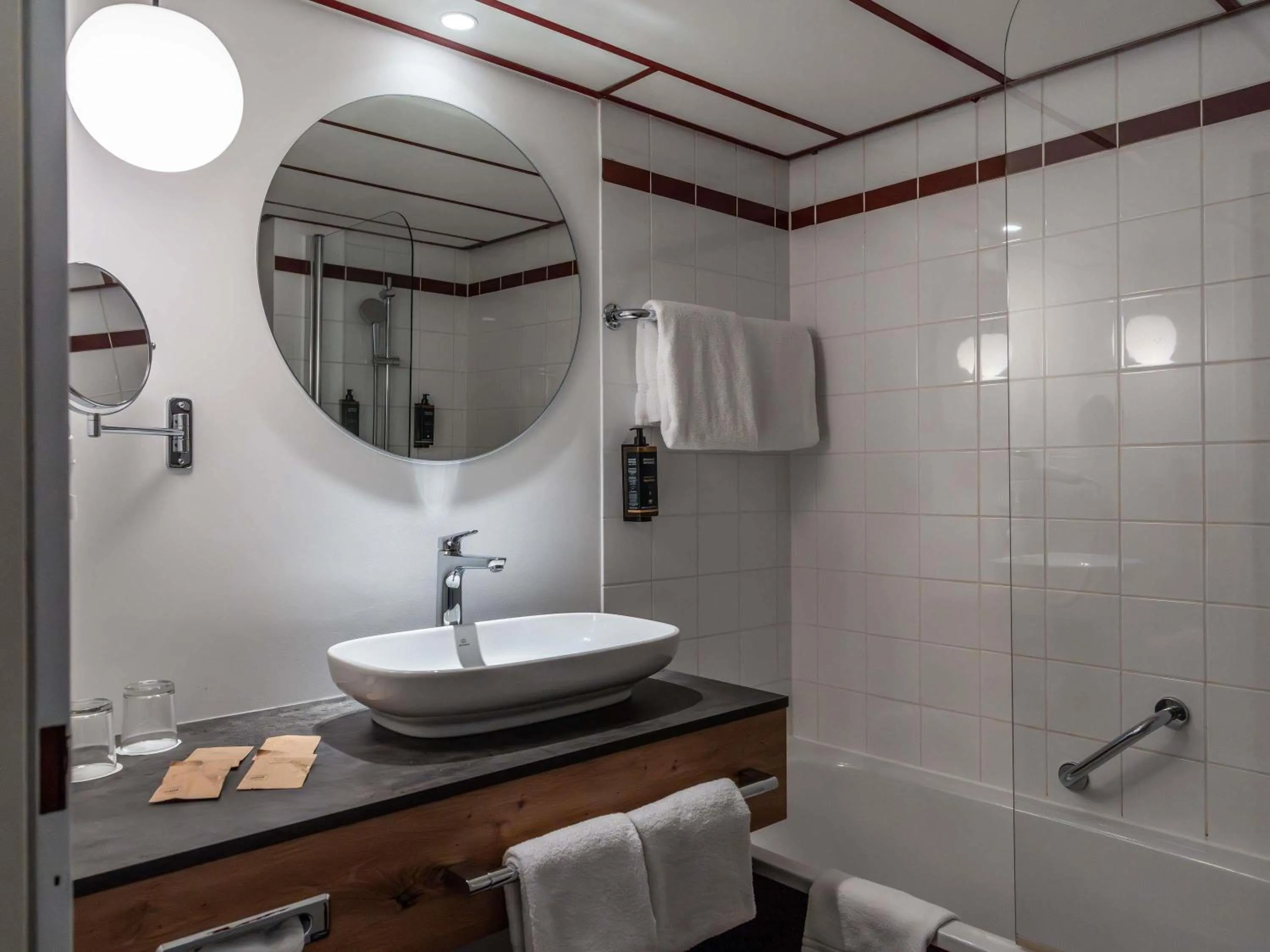 Bedroom in Mercure Salzburg City