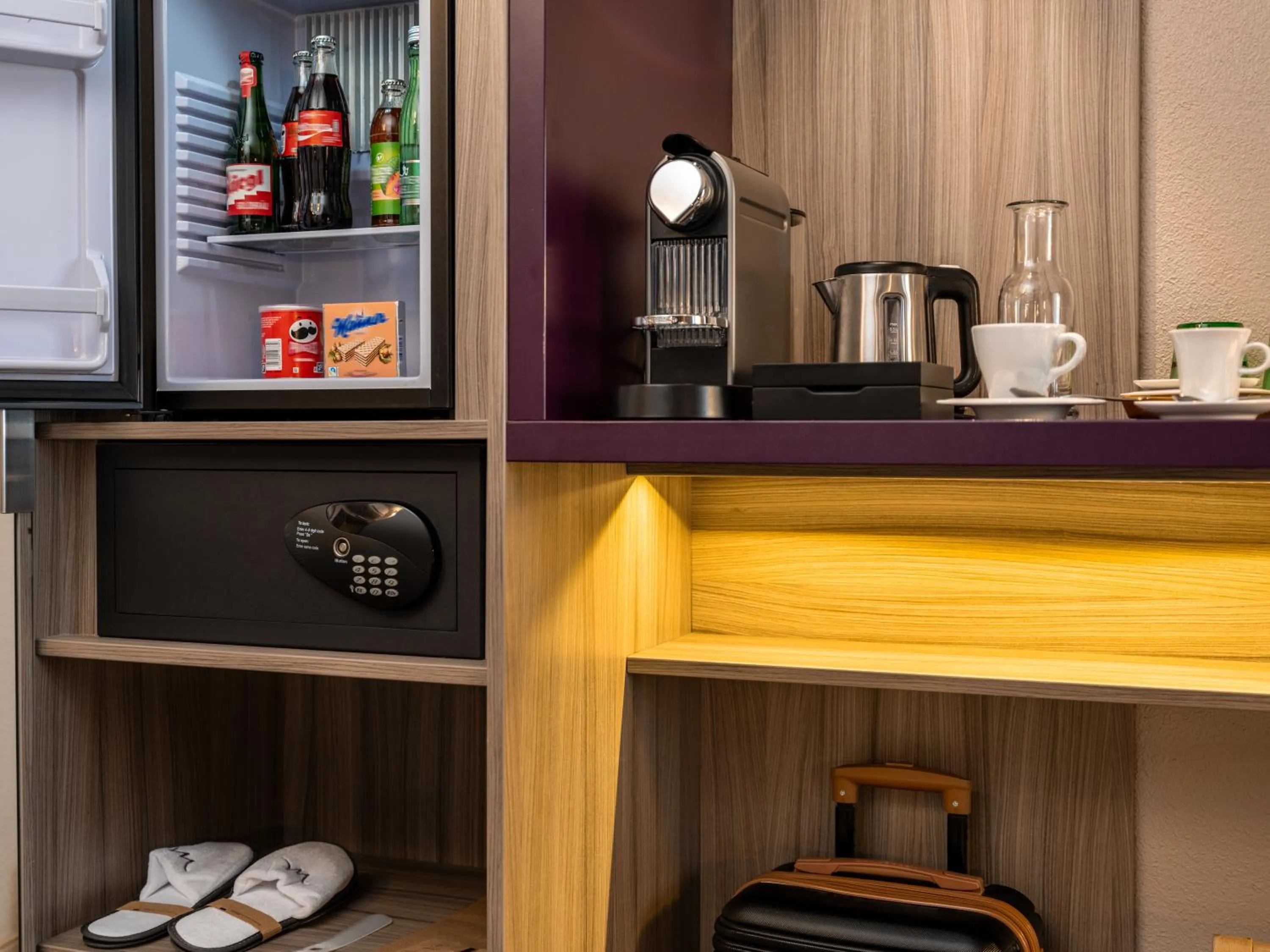 Coffee/tea facilities in Mercure Salzburg City