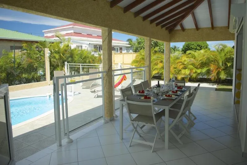 Day in Village de la Princesse