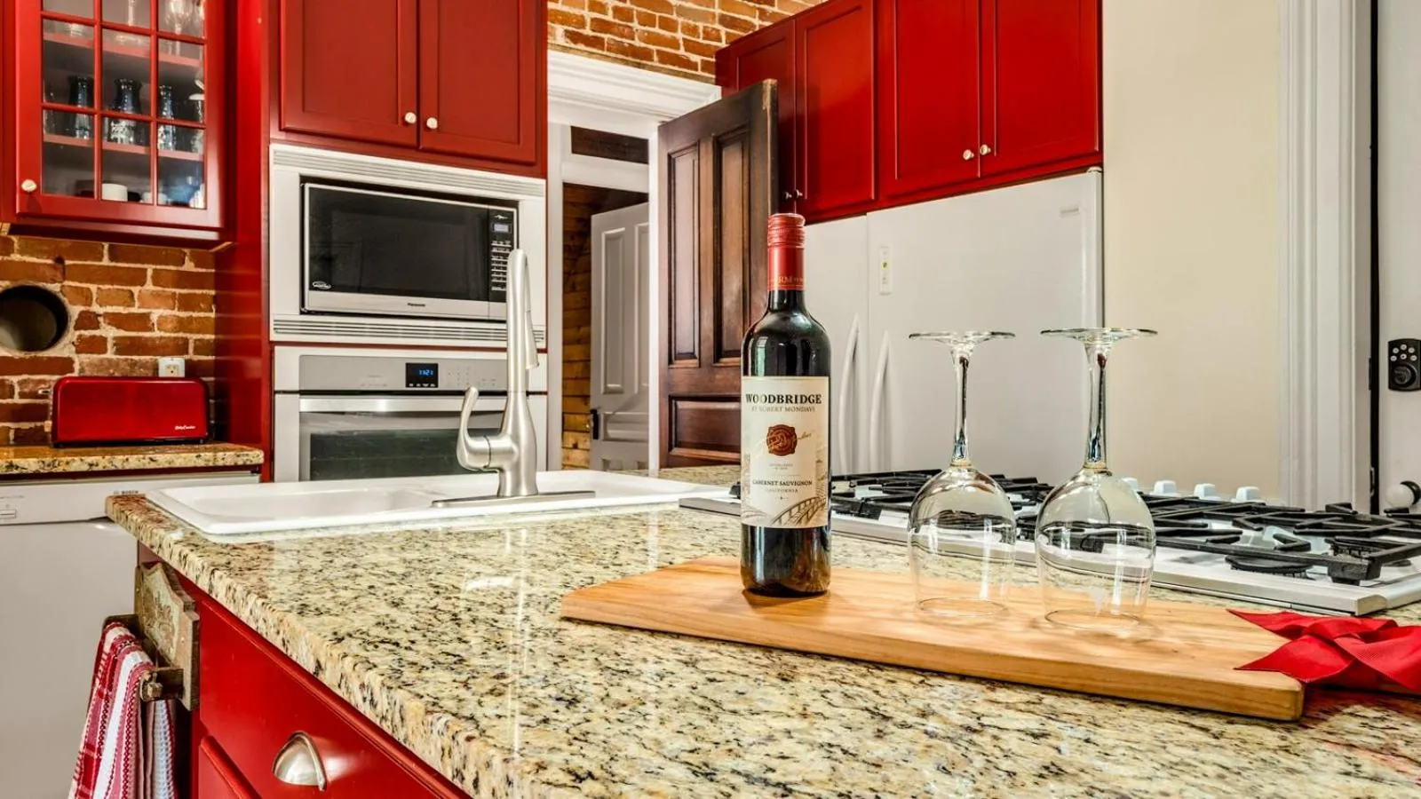 Communal kitchen in The Woodbridge House