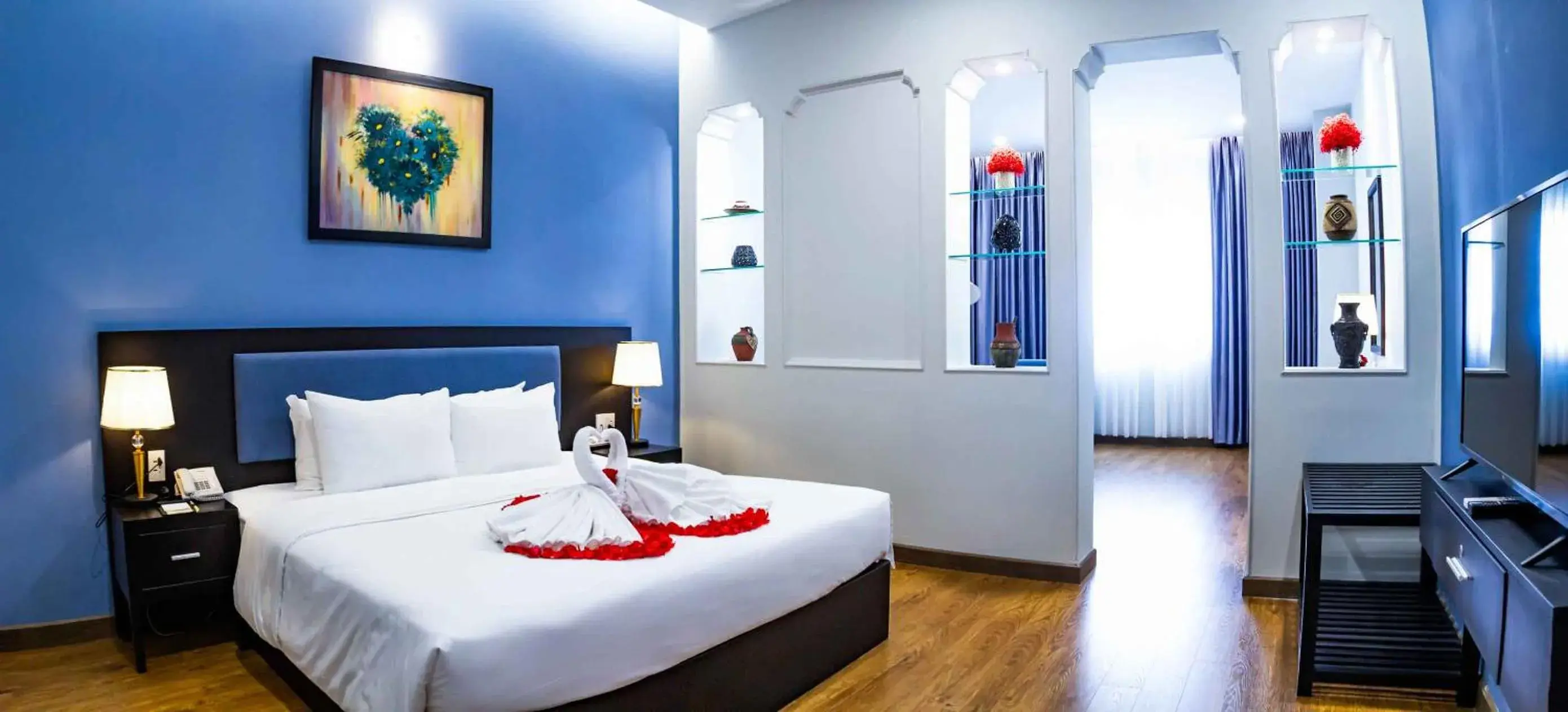 Suite with Complimentary mini-bar and 1 set of laundry/person/day (not accumulated) in Royal Hotel Saigon Suite with Complimentary mini-bar and 1 set of laundry/person/day (not accumulated) in Royal Hotel Saigon