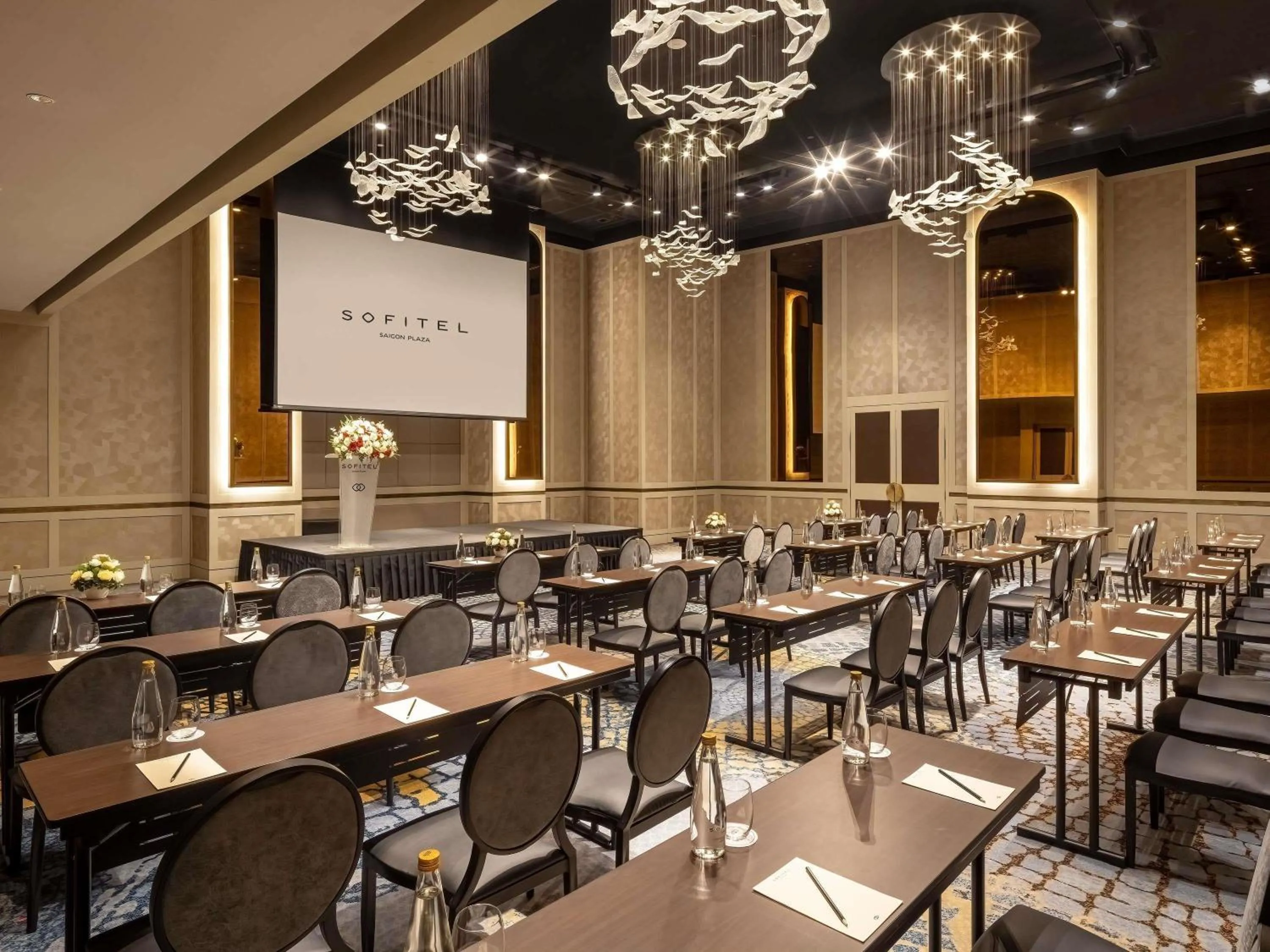 Meeting/conference room in Sofitel Saigon Plaza