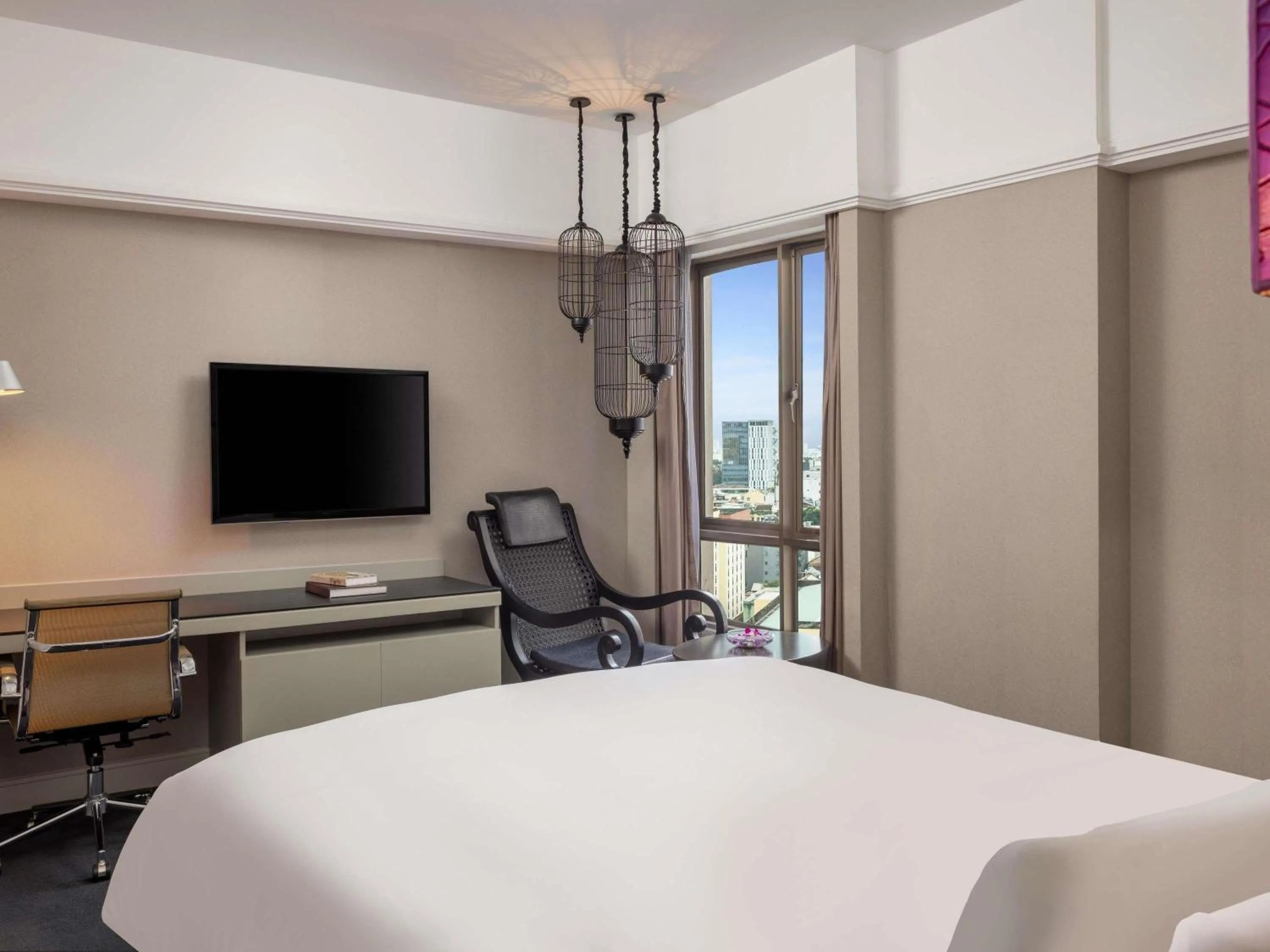 Bedroom, Bed in Sofitel Saigon Plaza