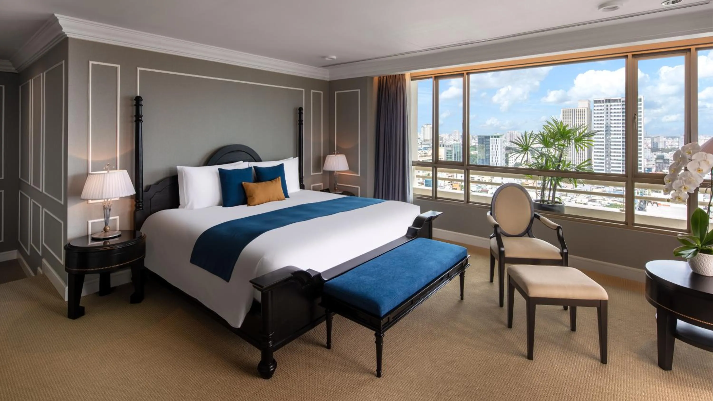 Bedroom, Bed in Sofitel Saigon Plaza