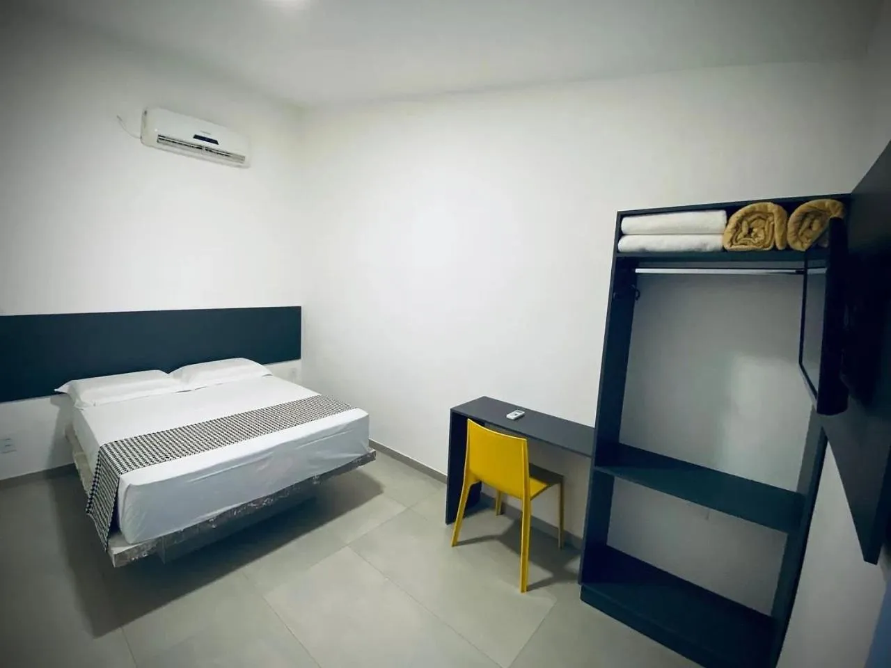 Bed in Sun Smart Hotel