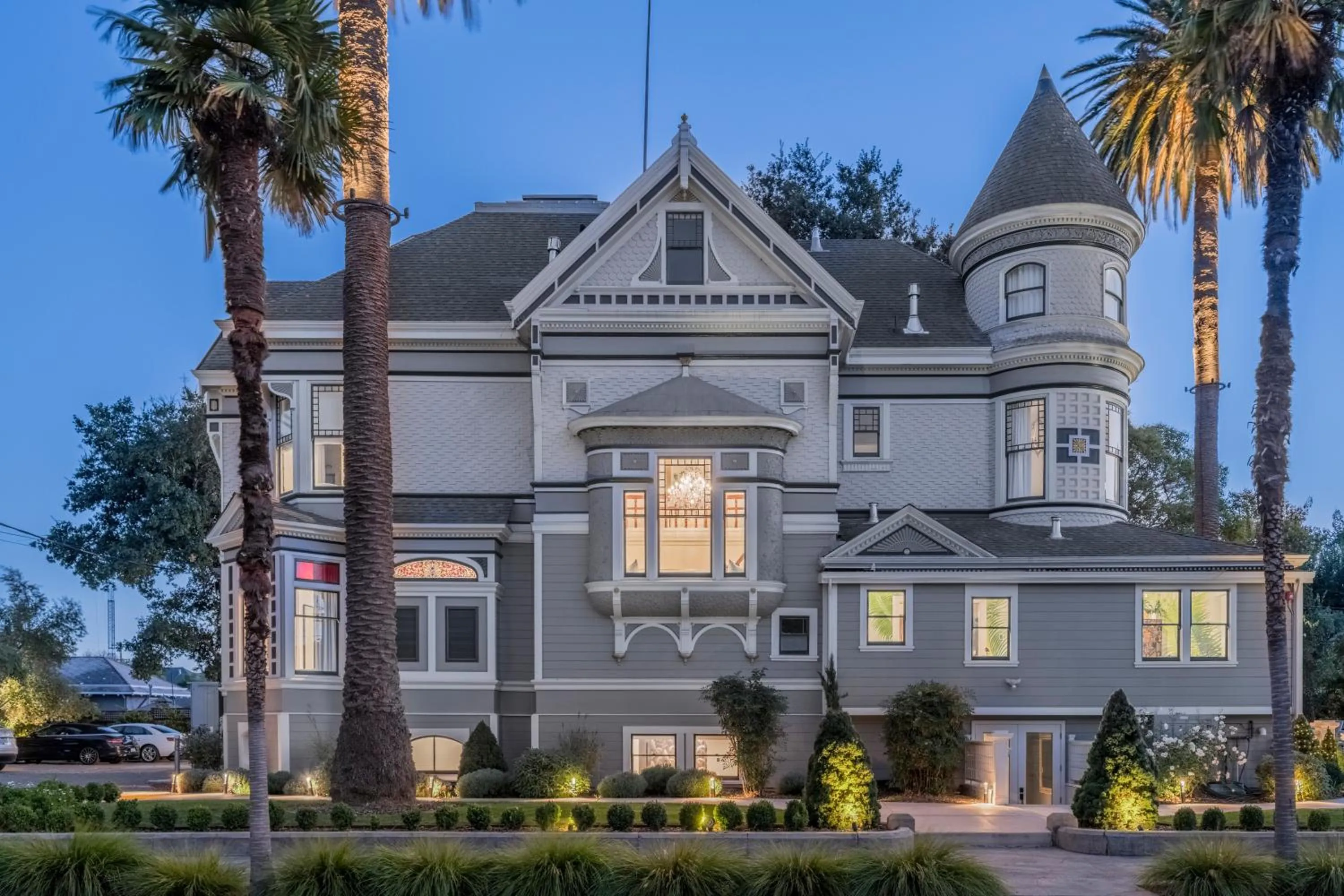 The George - Luxury Boutique Inn