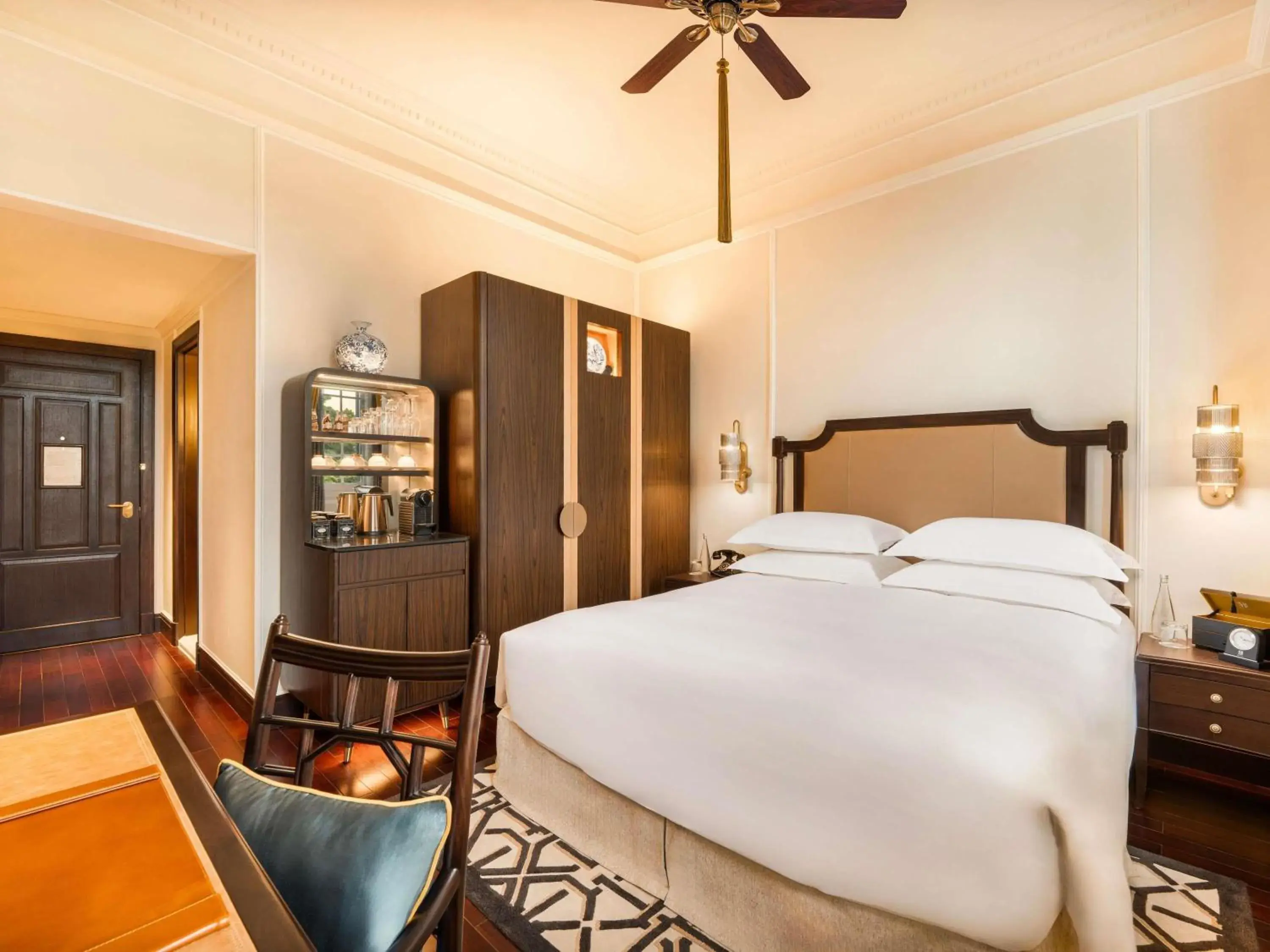 Bedroom, Bed in Sofitel Legend Metropole Hanoi Bedroom, Bed in Sofitel Legend Metropole Hanoi