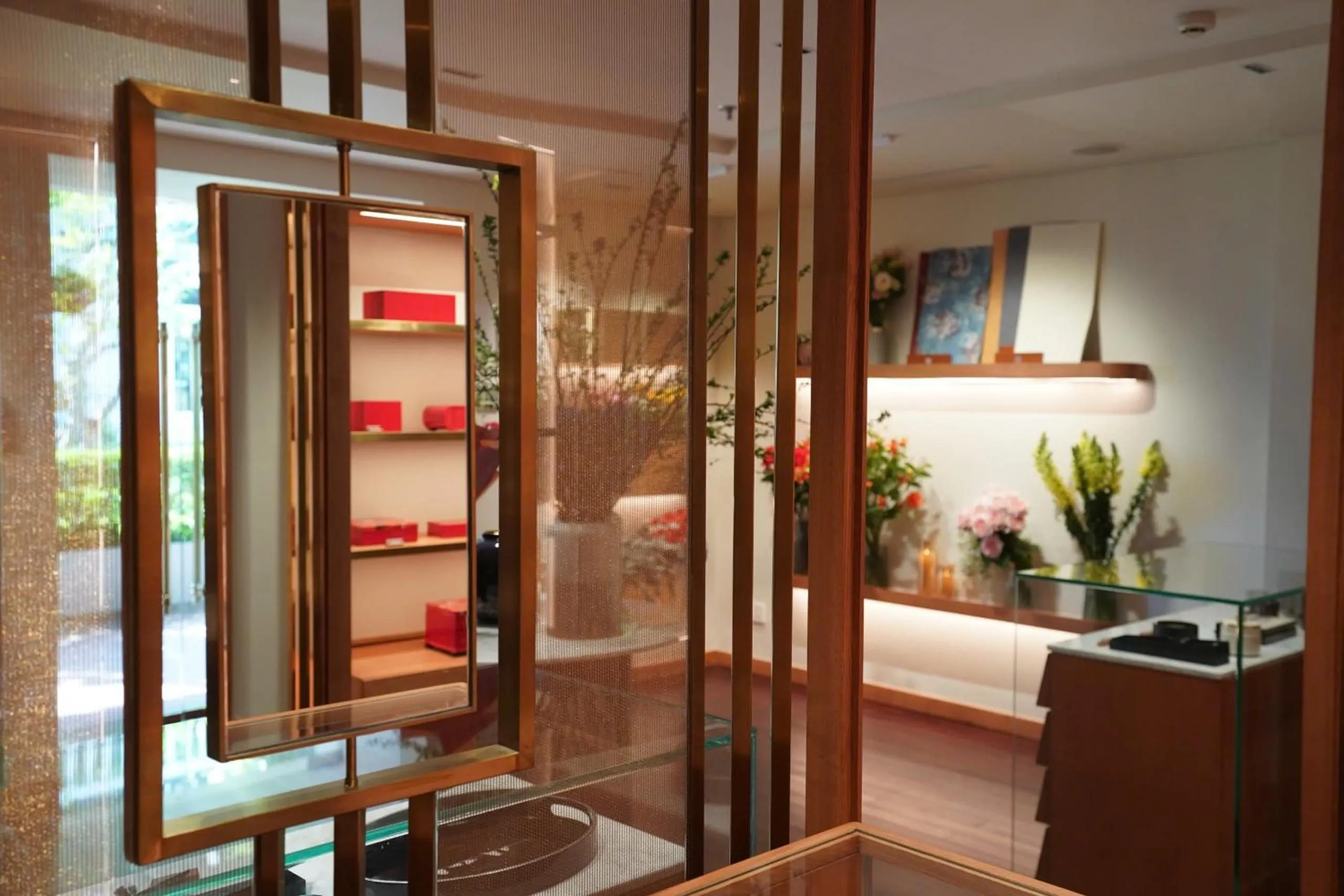 Shopping Area in Sofitel Legend Metropole Hanoi