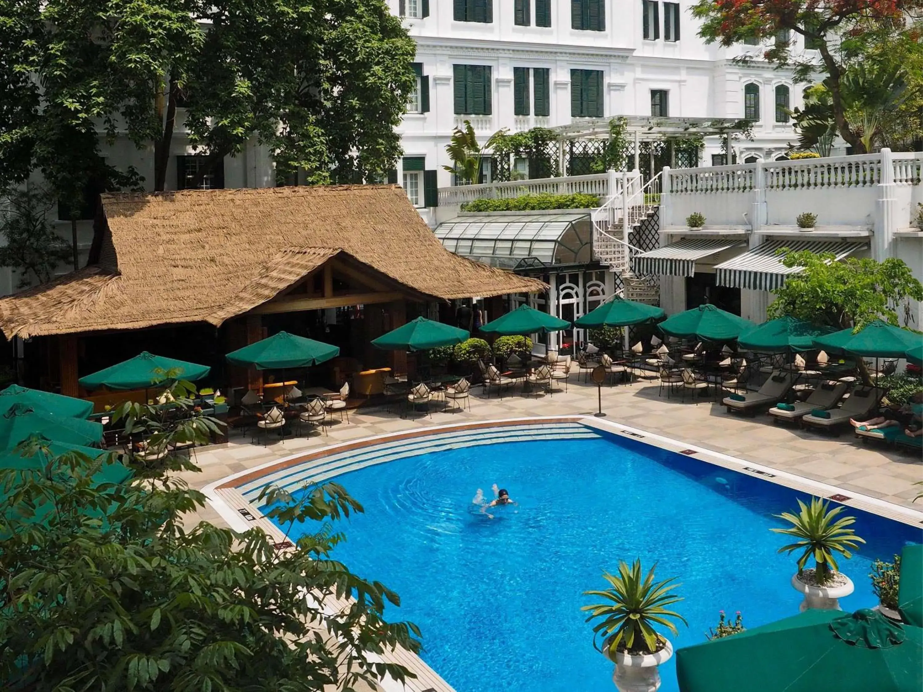 Pool view in Sofitel Legend Metropole Hanoi Pool view in Sofitel Legend Metropole Hanoi