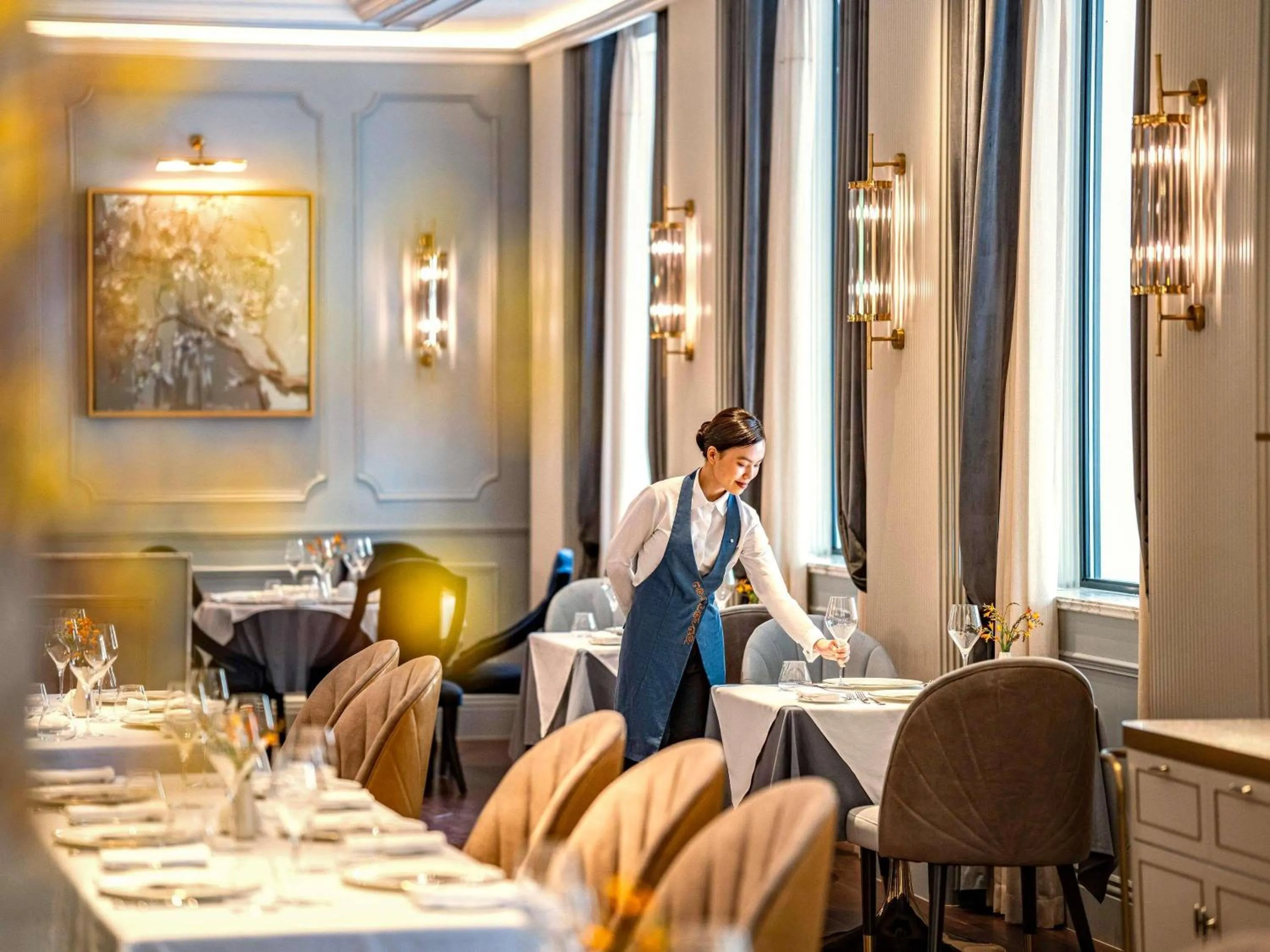 Restaurant/places to eat in Sofitel Legend Metropole Hanoi