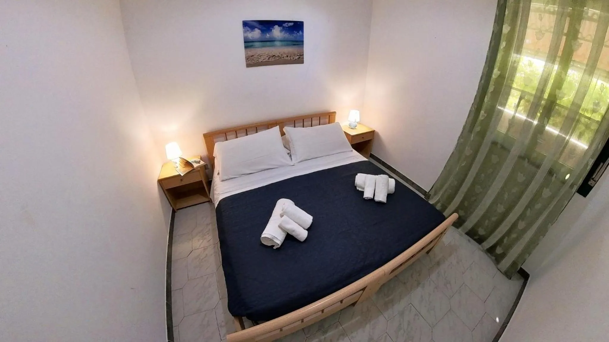 Bedroom, Bed in Villa Teti - Sicilia