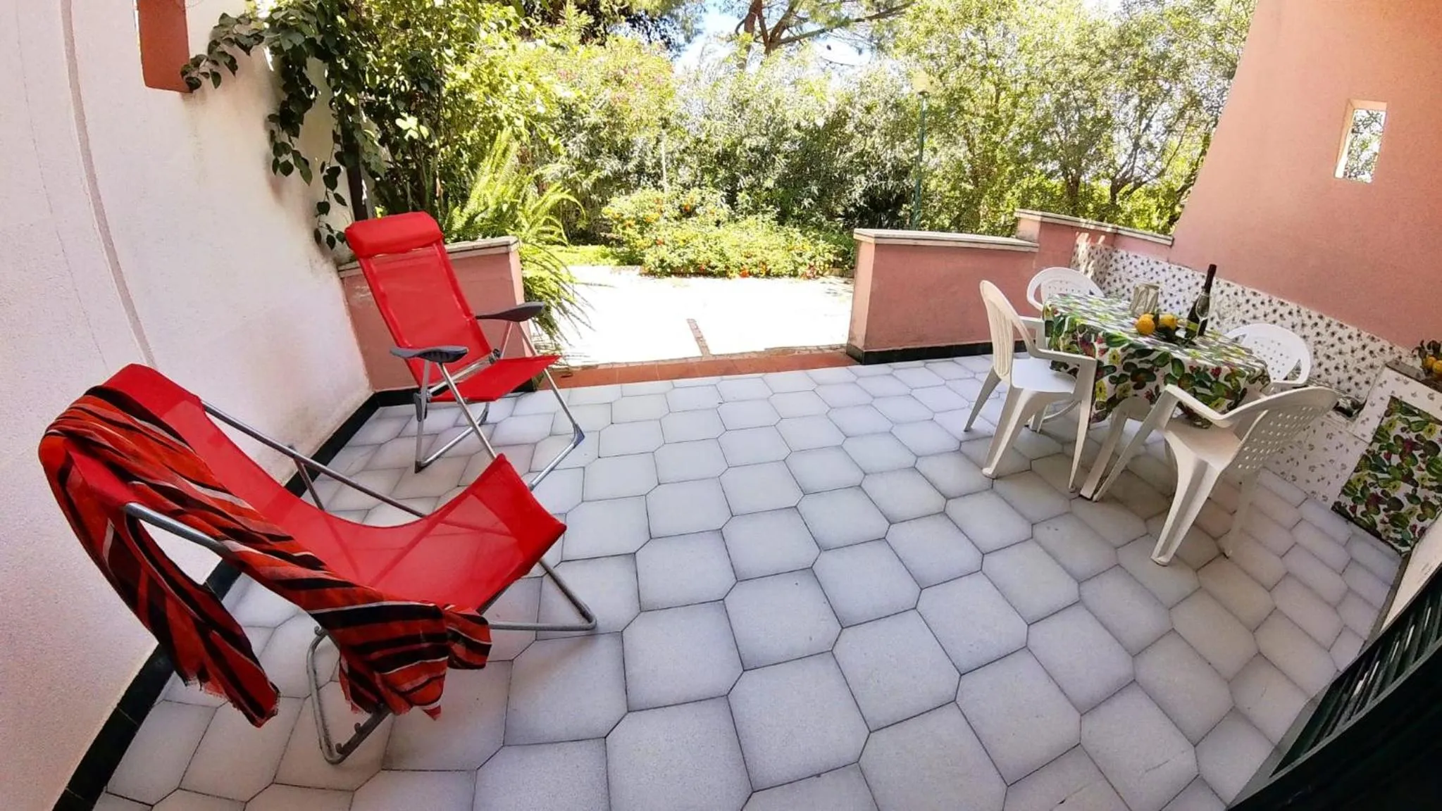 Balcony/Terrace in Villa Teti - Sicilia