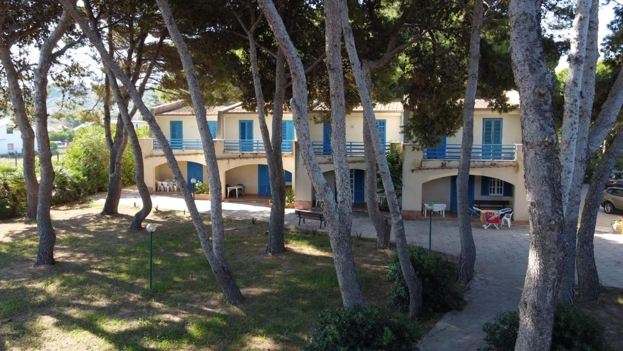 Property building in Villa Teti - Sicilia