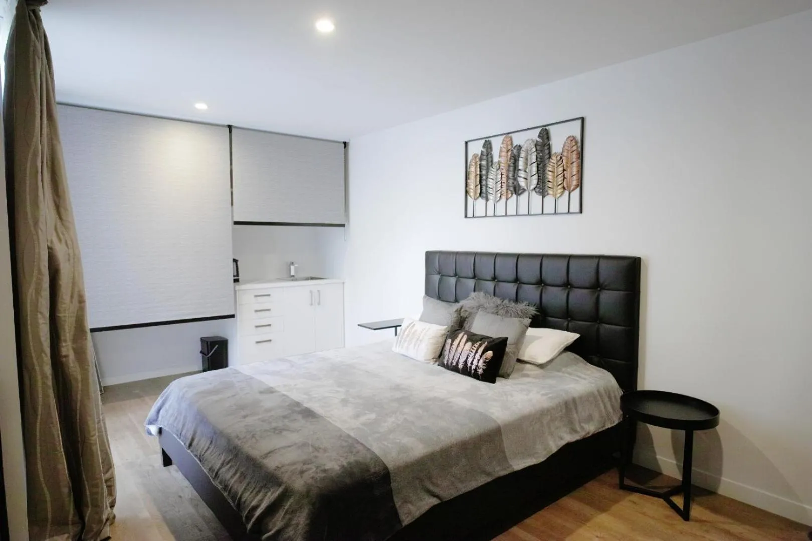 Kilmore Apartment - Christchurch Holiday Homes
