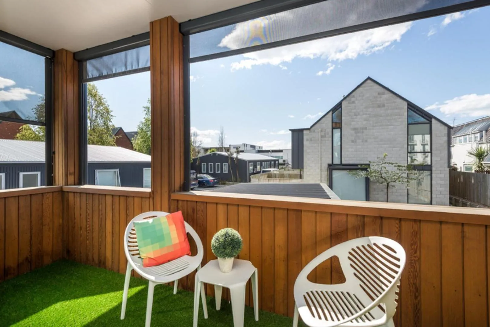 Kilmore Apartment - Christchurch Holiday Homes