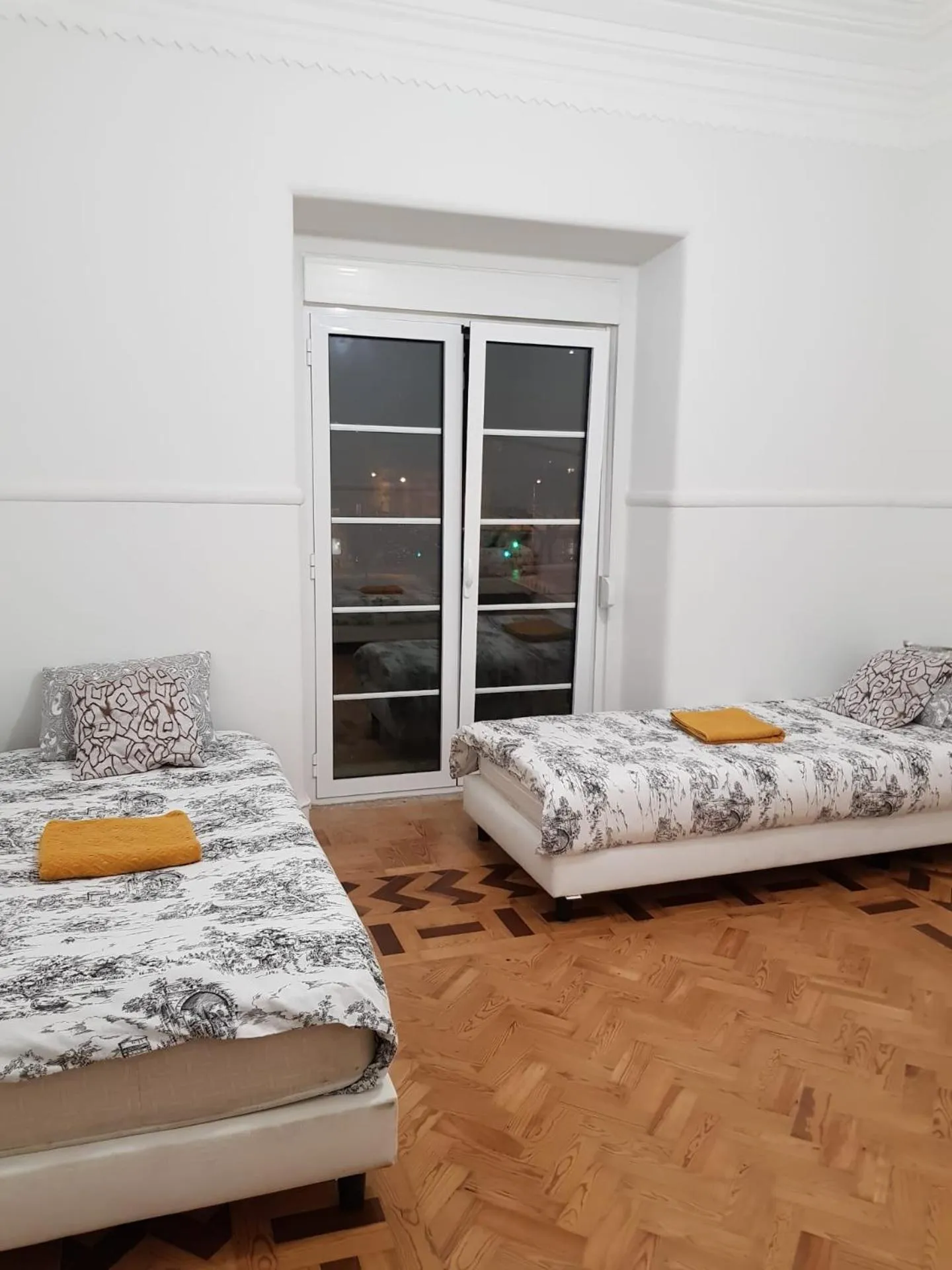 Bed in Rainbow Guest House