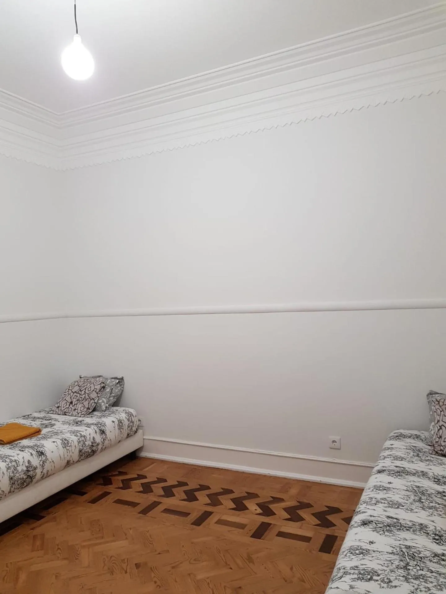 Bed in Rainbow Guest House