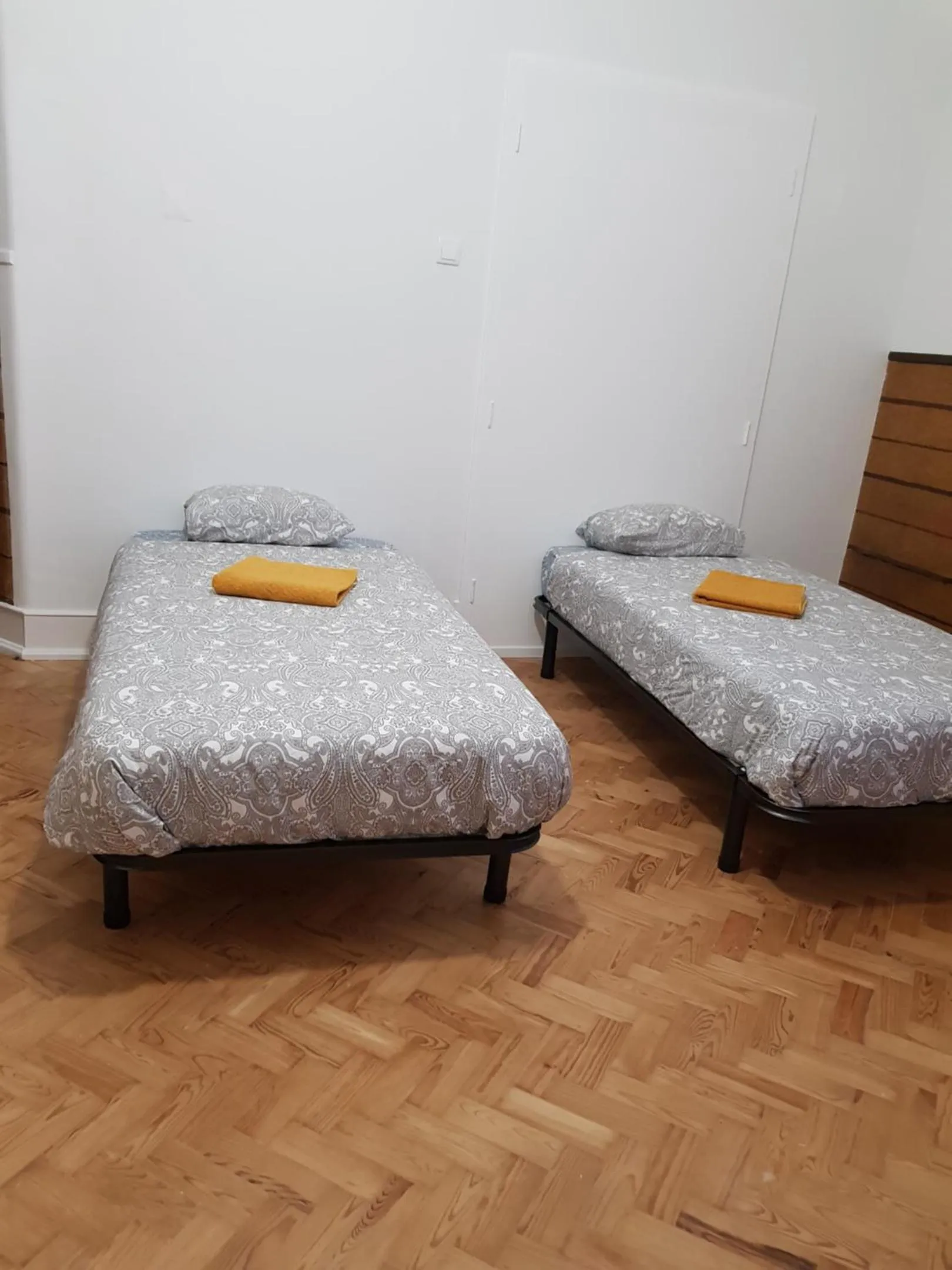 Bed in Rainbow Guest House