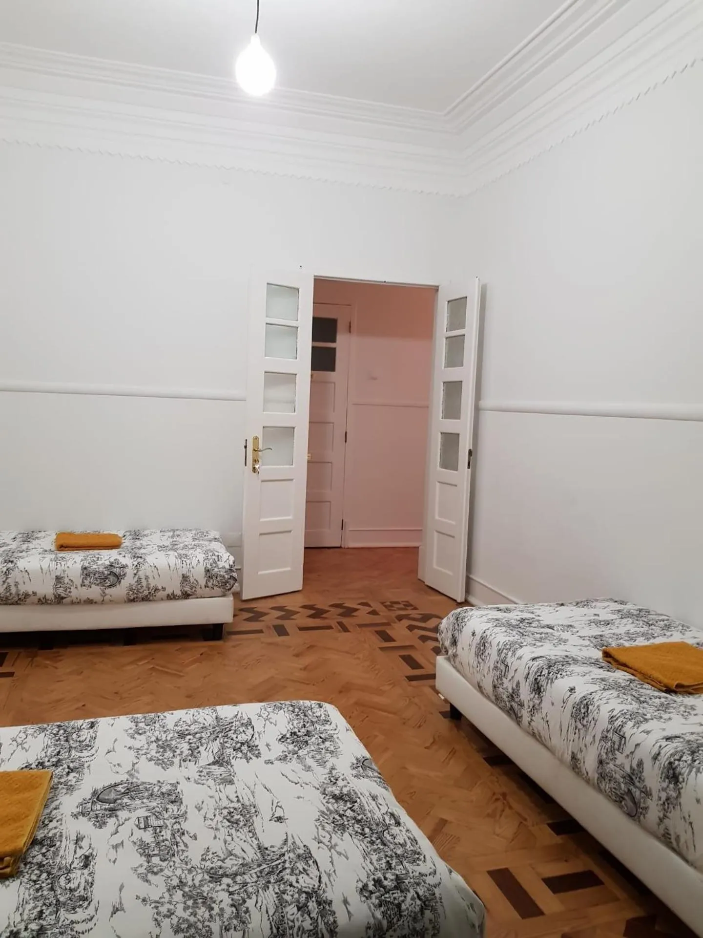 Bed in Rainbow Guest House