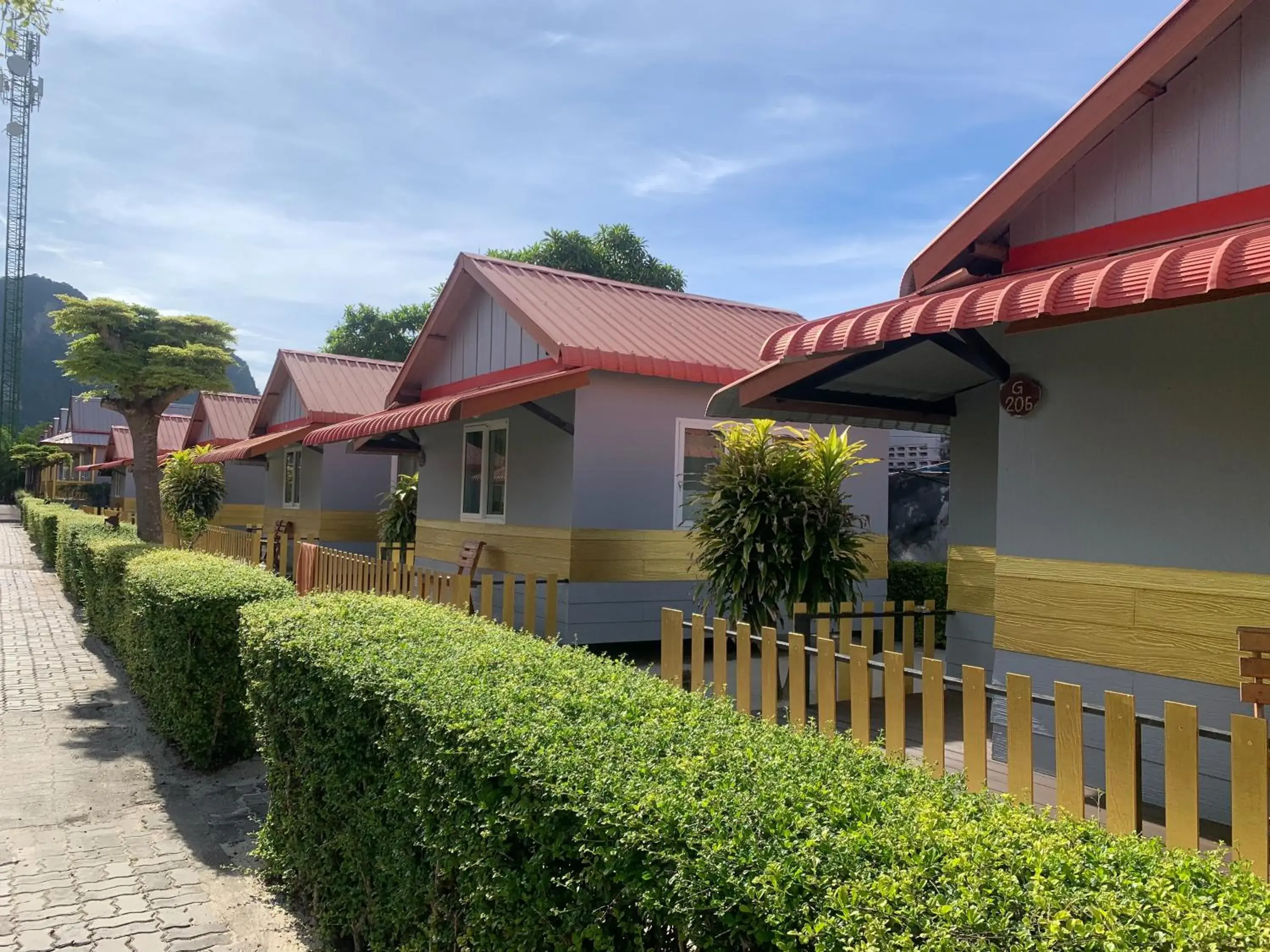 View (from property/room) in Phi Phi Ba Kao Bay Resort View (from property/room) in Phi Phi Ba Kao Bay Resort