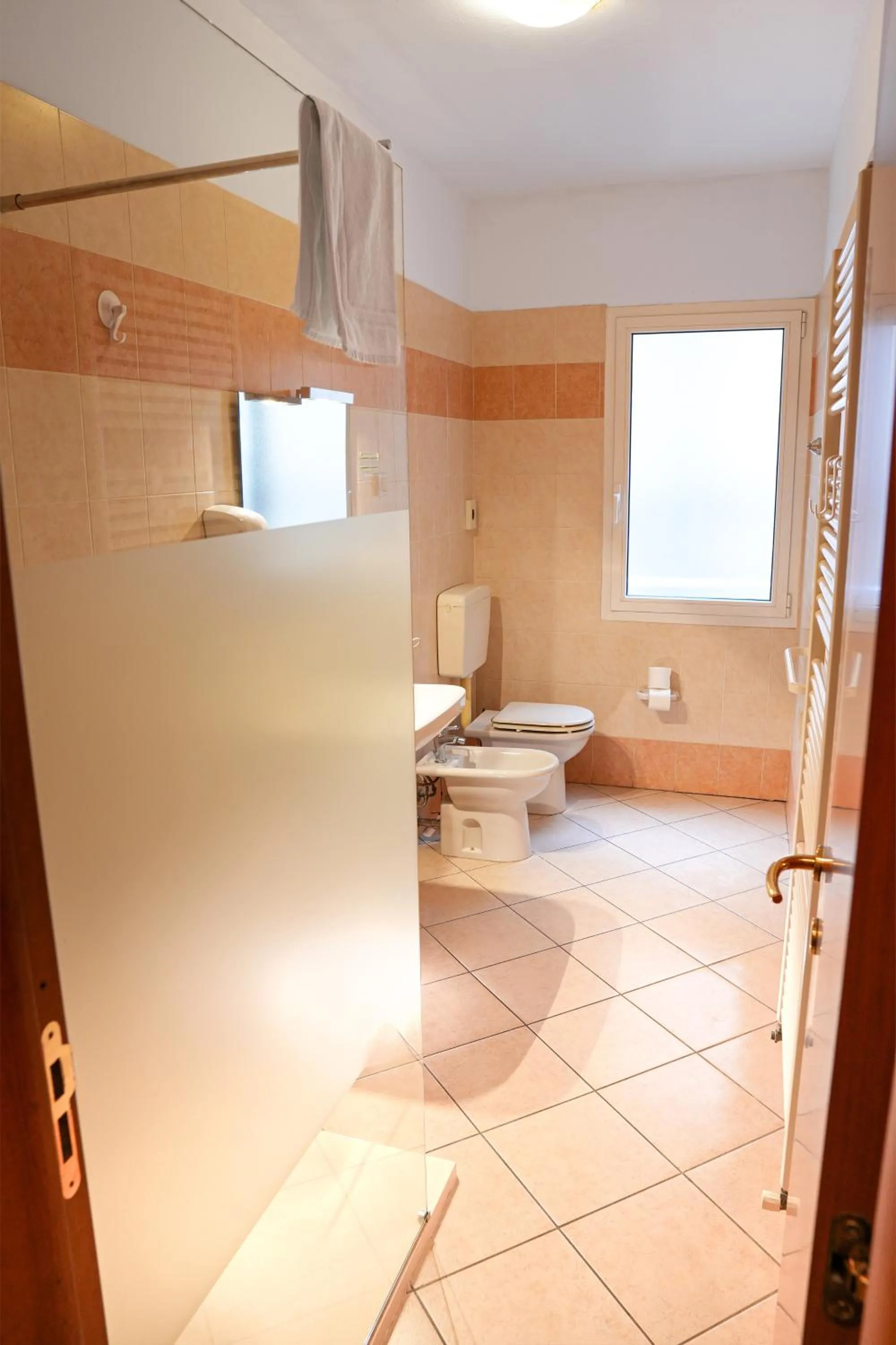 SMART HOTEL
