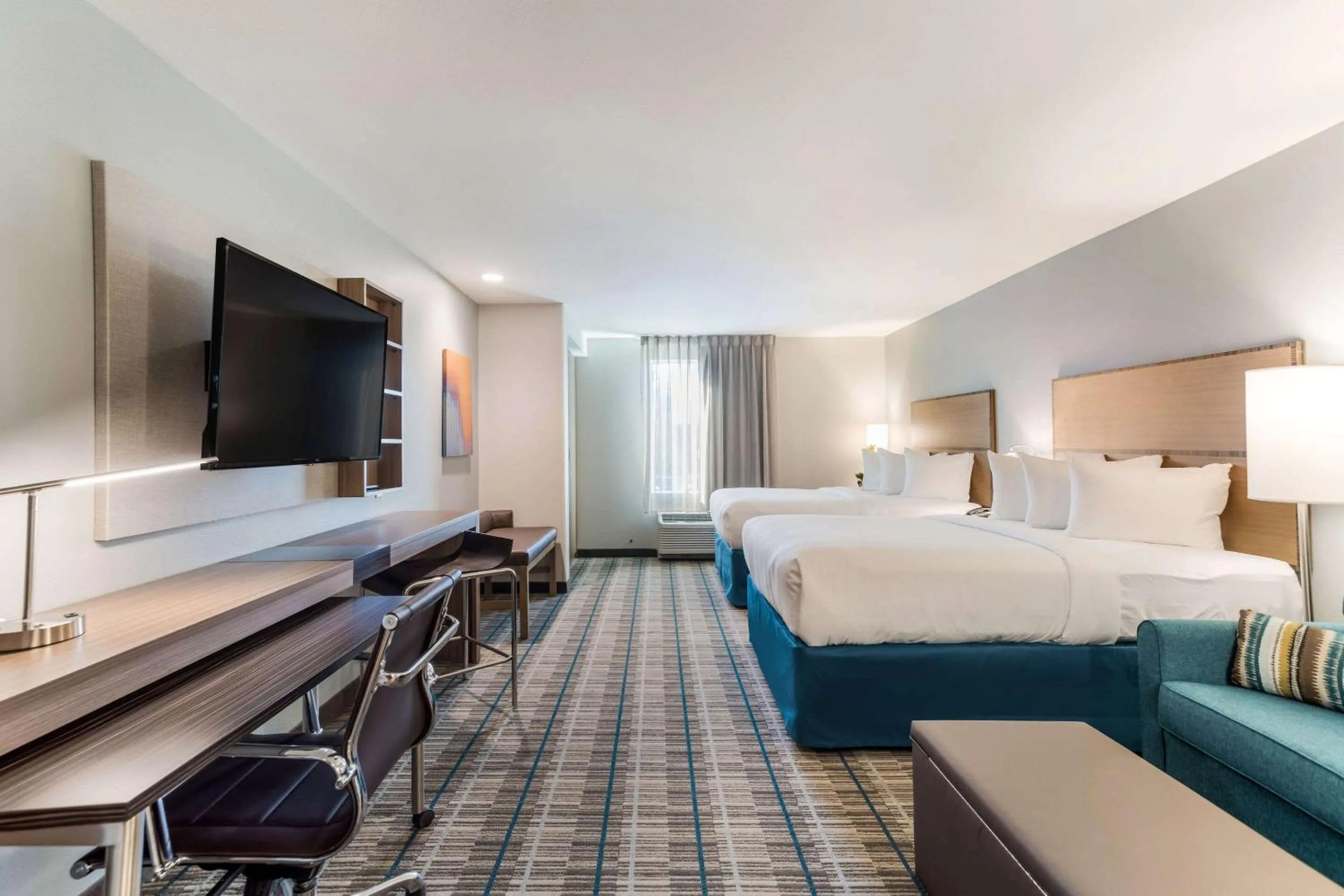 Bedroom, Bed in MainStay Suites Murfreesboro