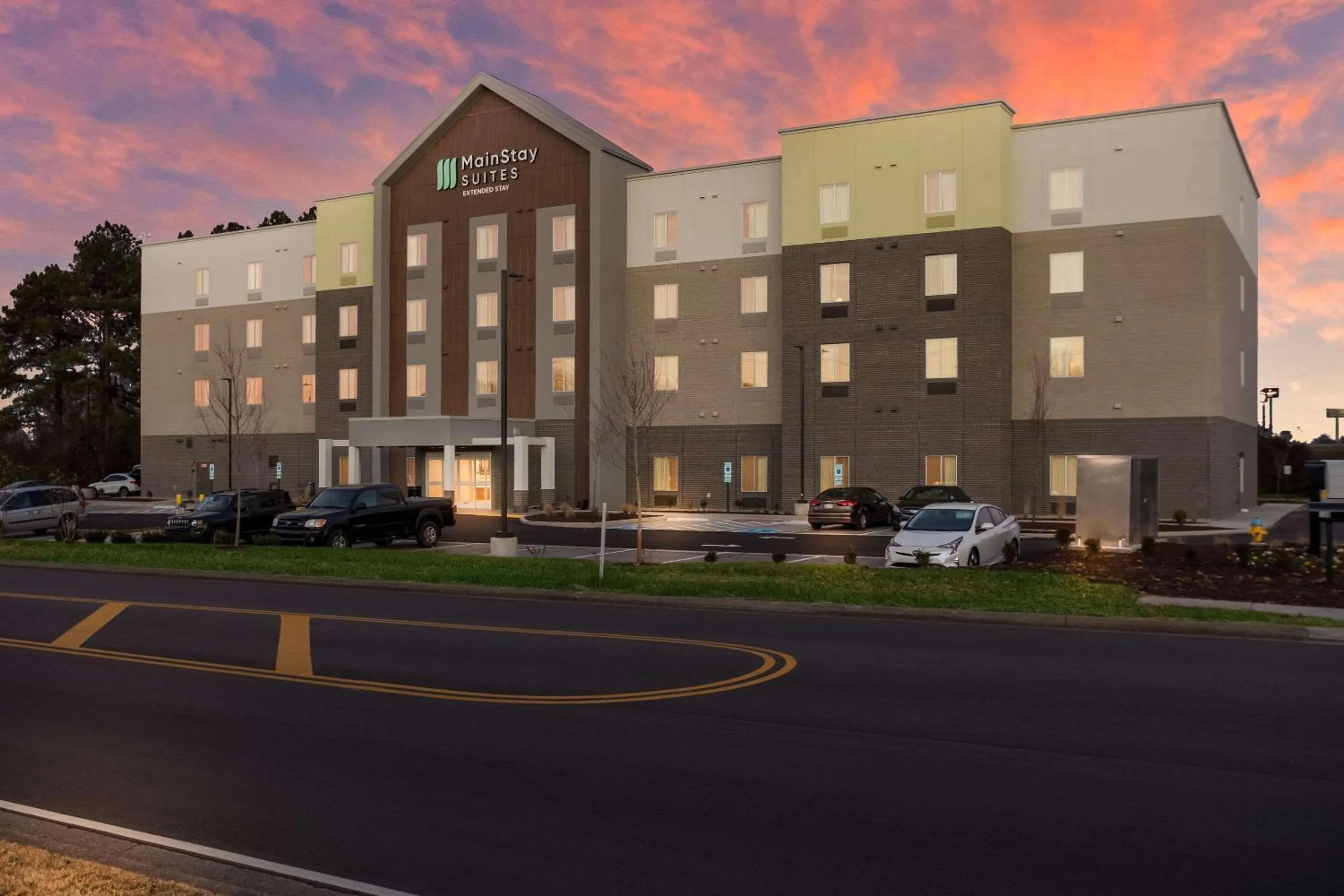 Property building in MainStay Suites Murfreesboro