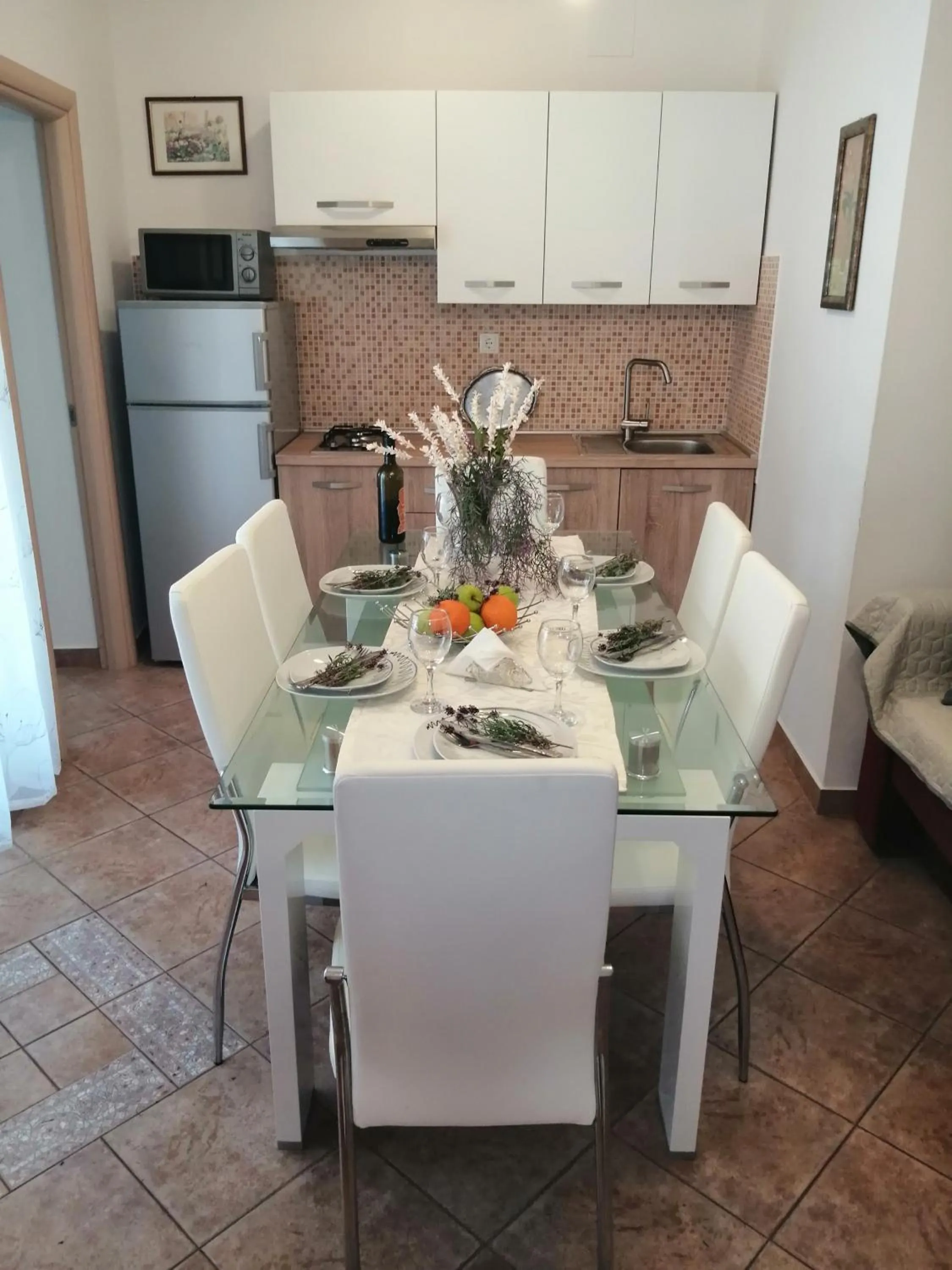 Kitchen or kitchenette in Apartments Villa Nona
