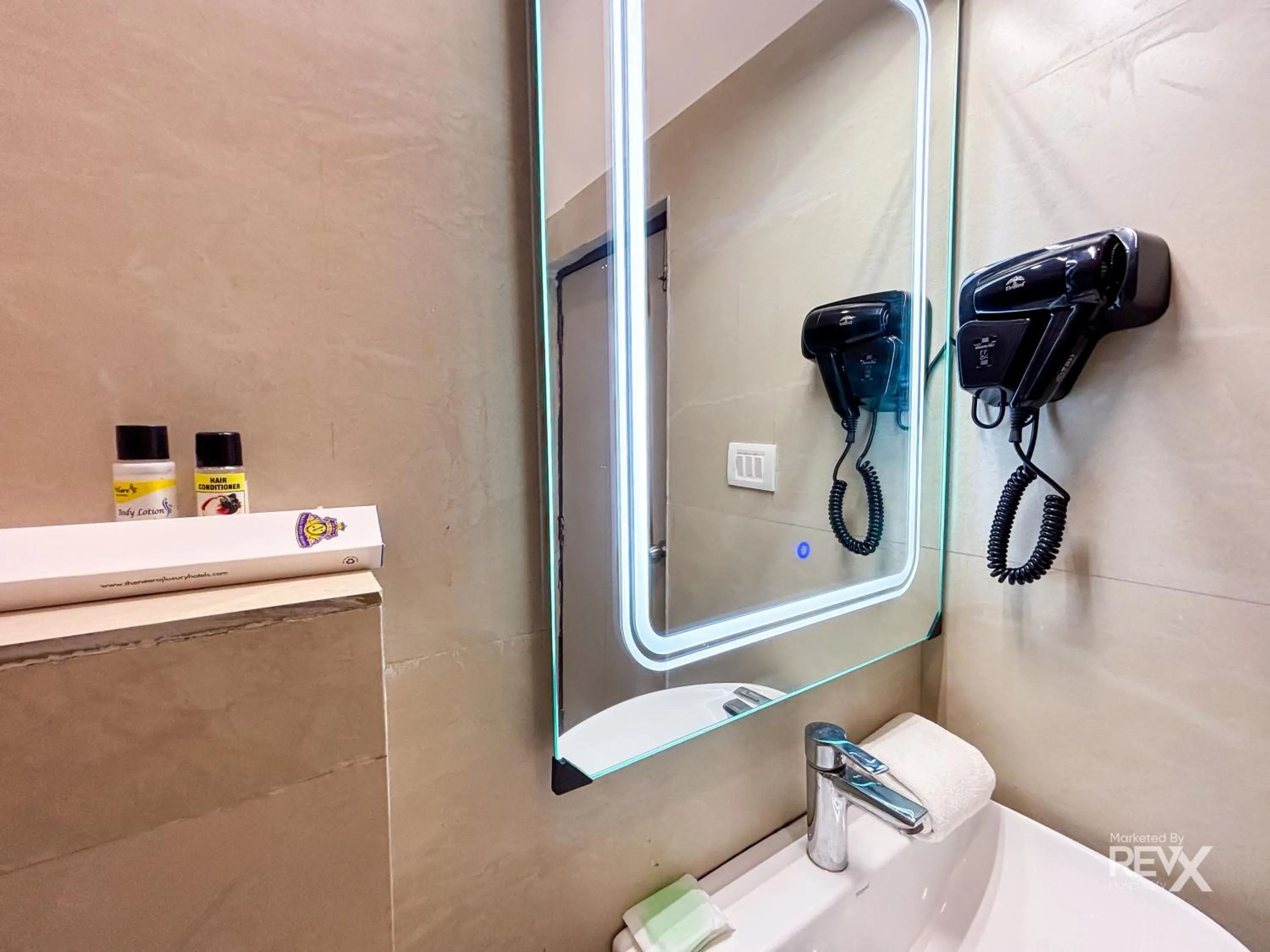Bathroom in The Neeraj River Forest Resort Ayurvedic Wellness Center