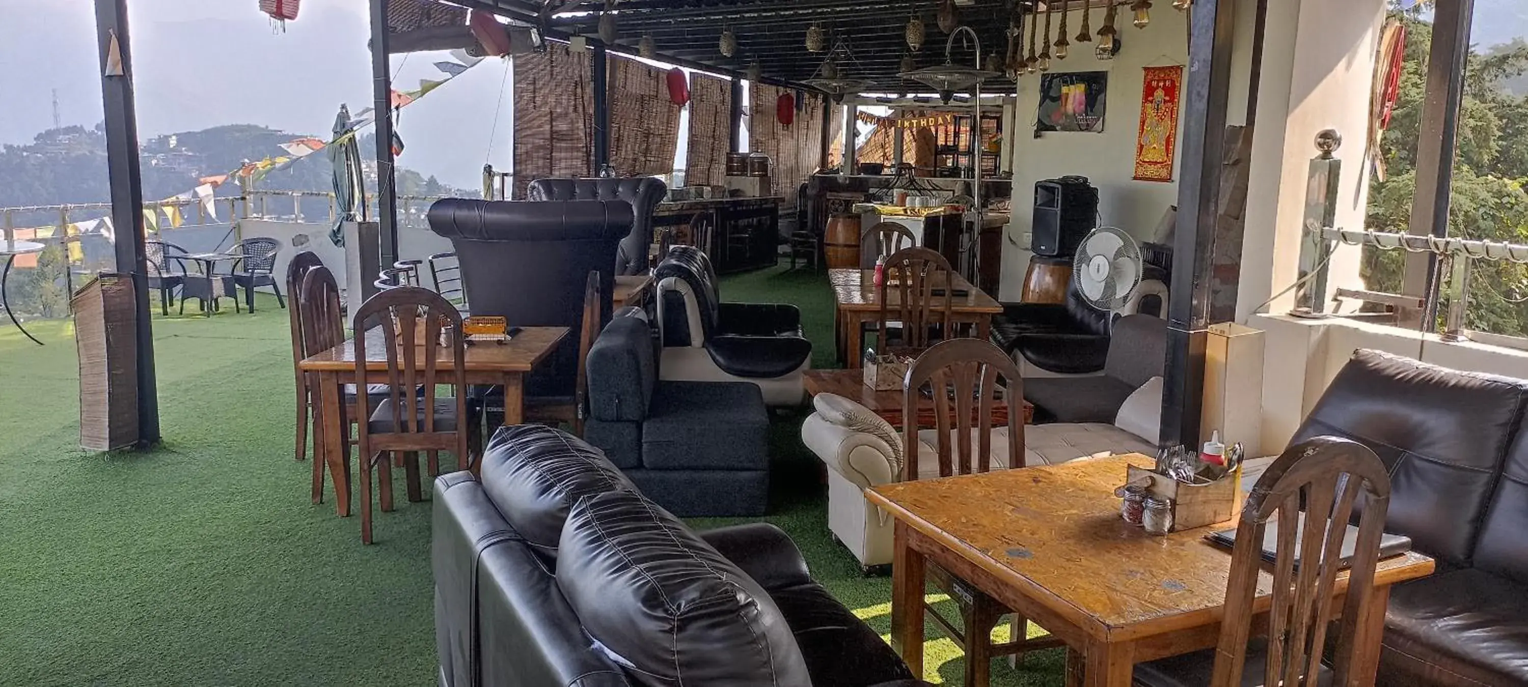 Restaurant/places to eat in Icebergs Mussoorie - A Boutique stay and 24 hrs roof top cafe Restaurant/places to eat in Icebergs Mussoorie - A Boutique stay and 24 hrs roof top cafe