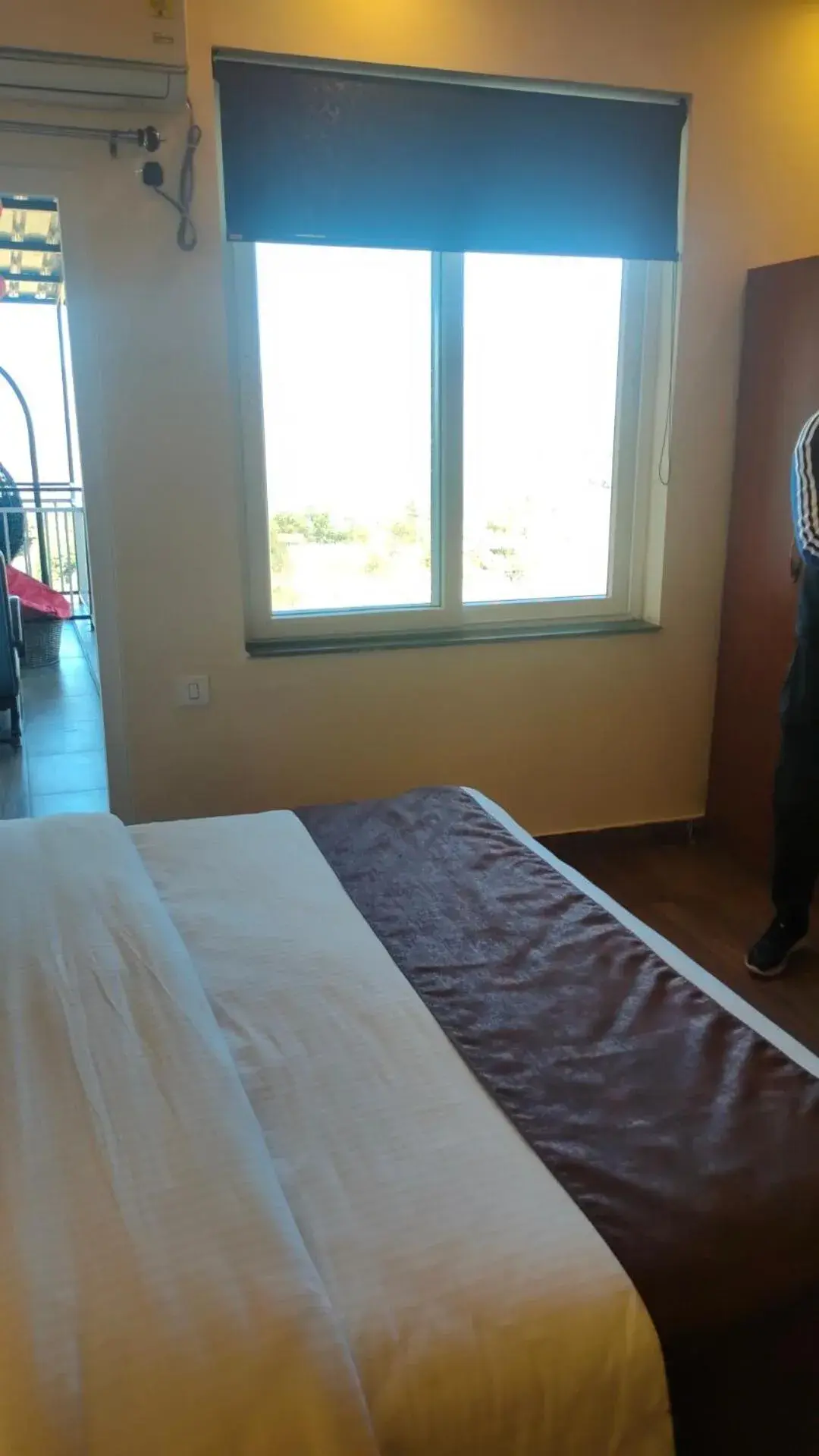 Bed in Icebergs Mussoorie - A Boutique stay and 24 hrs roof top cafe Bed in Icebergs Mussoorie - A Boutique stay and 24 hrs roof top cafe