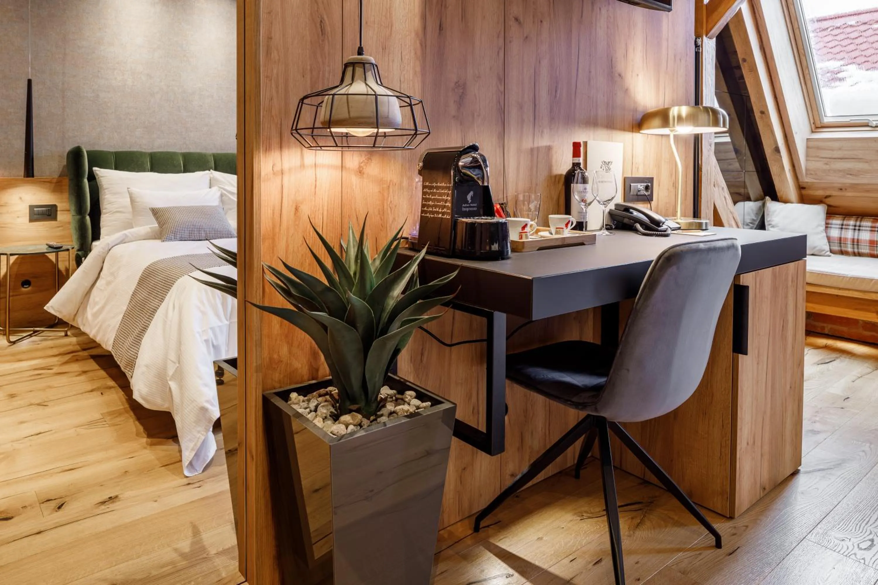 Photo of the whole room, Bed in SCHUSTER Boarding House