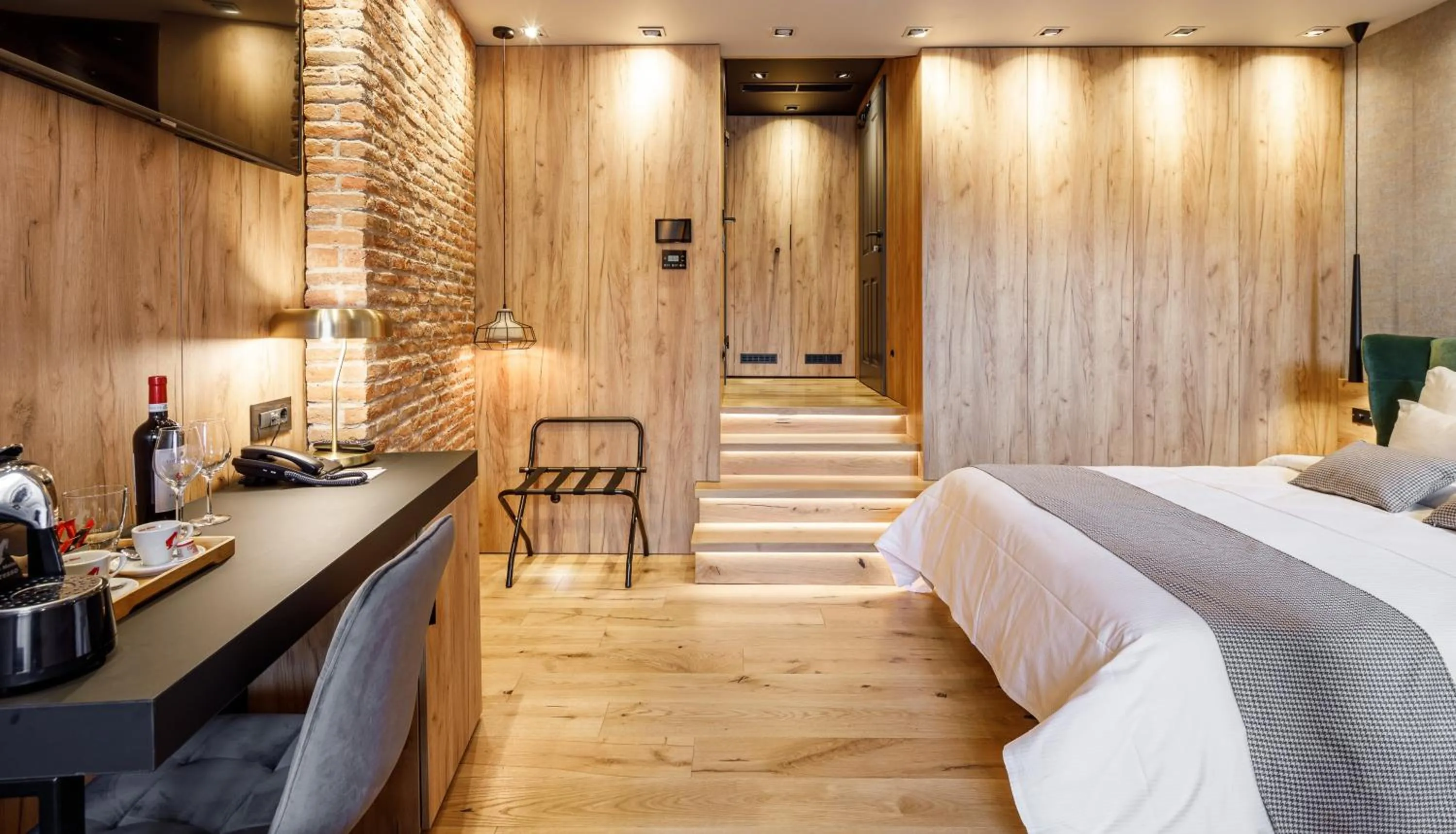 Photo of the whole room, Bed in SCHUSTER Boarding House