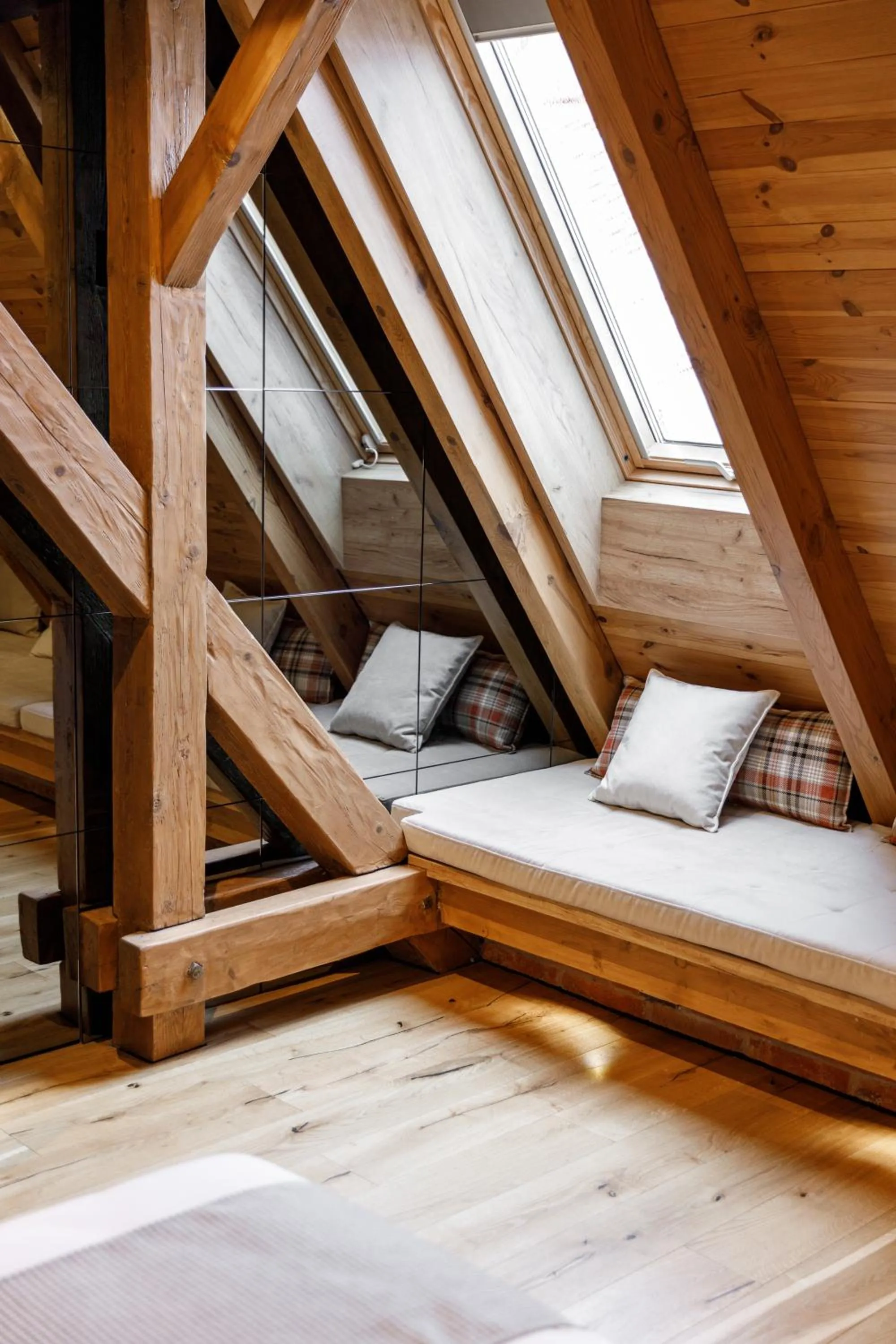 Decorative detail, Bed in SCHUSTER Boarding House