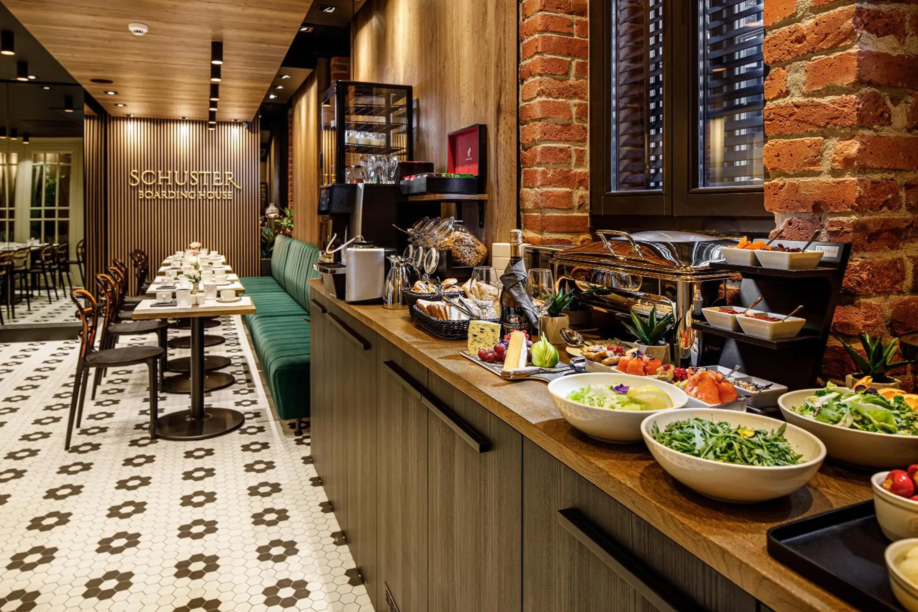 Breakfast in SCHUSTER Boarding House Breakfast in SCHUSTER Boarding House